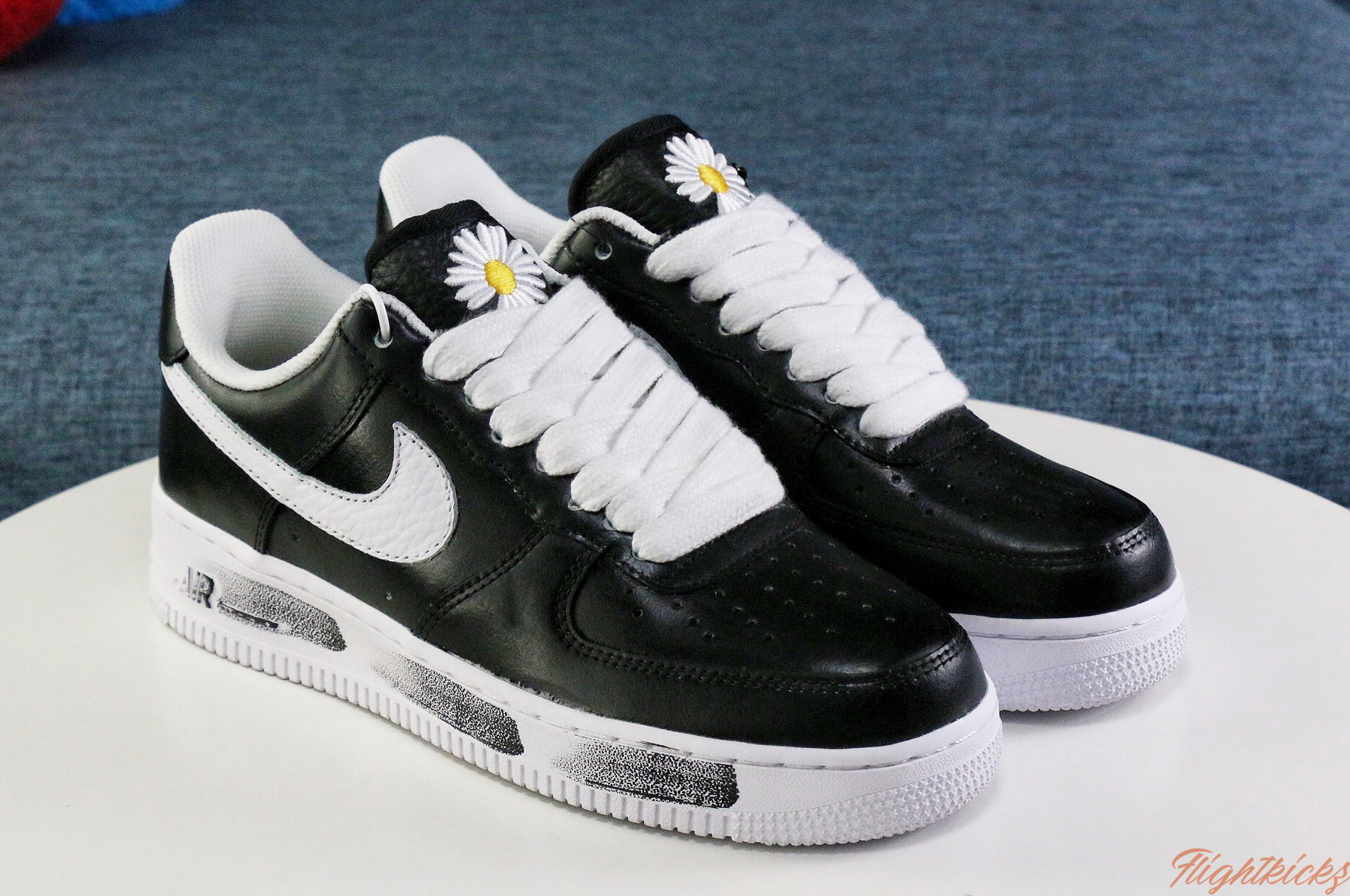 PEACEMINUSONE x Nike Air Force 1 Low Para-noise Black White