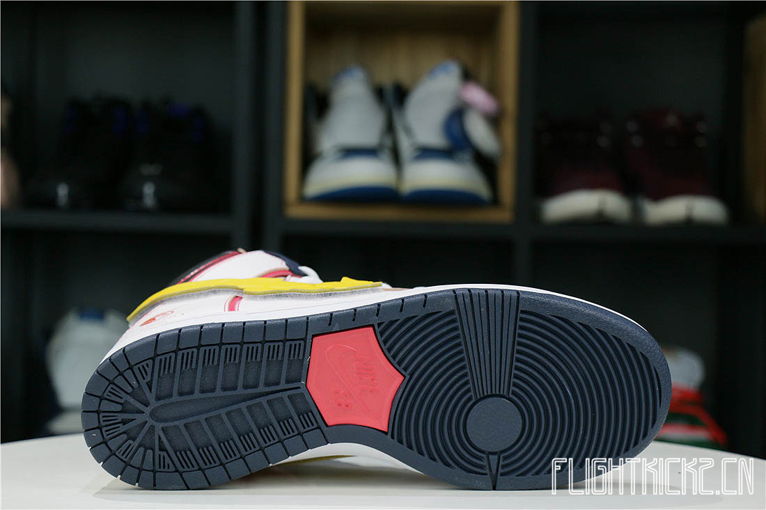 Nike Dunk SB High RX-0 Unicorn Gundam