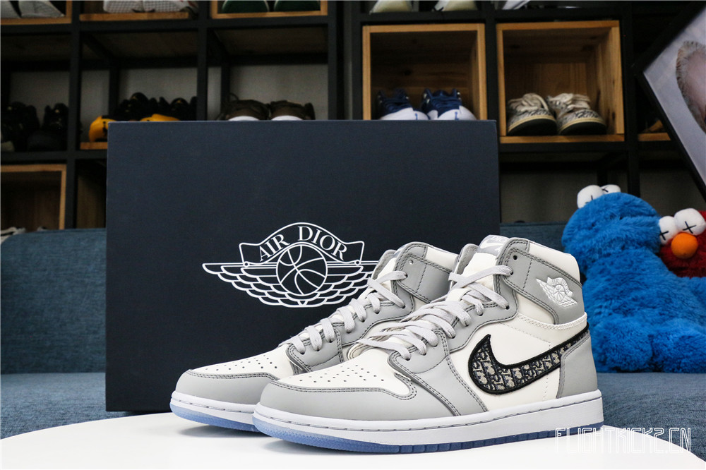 Dlor x Air Jordan 1 2020 （Correct box） (LN5 A1 Batch)