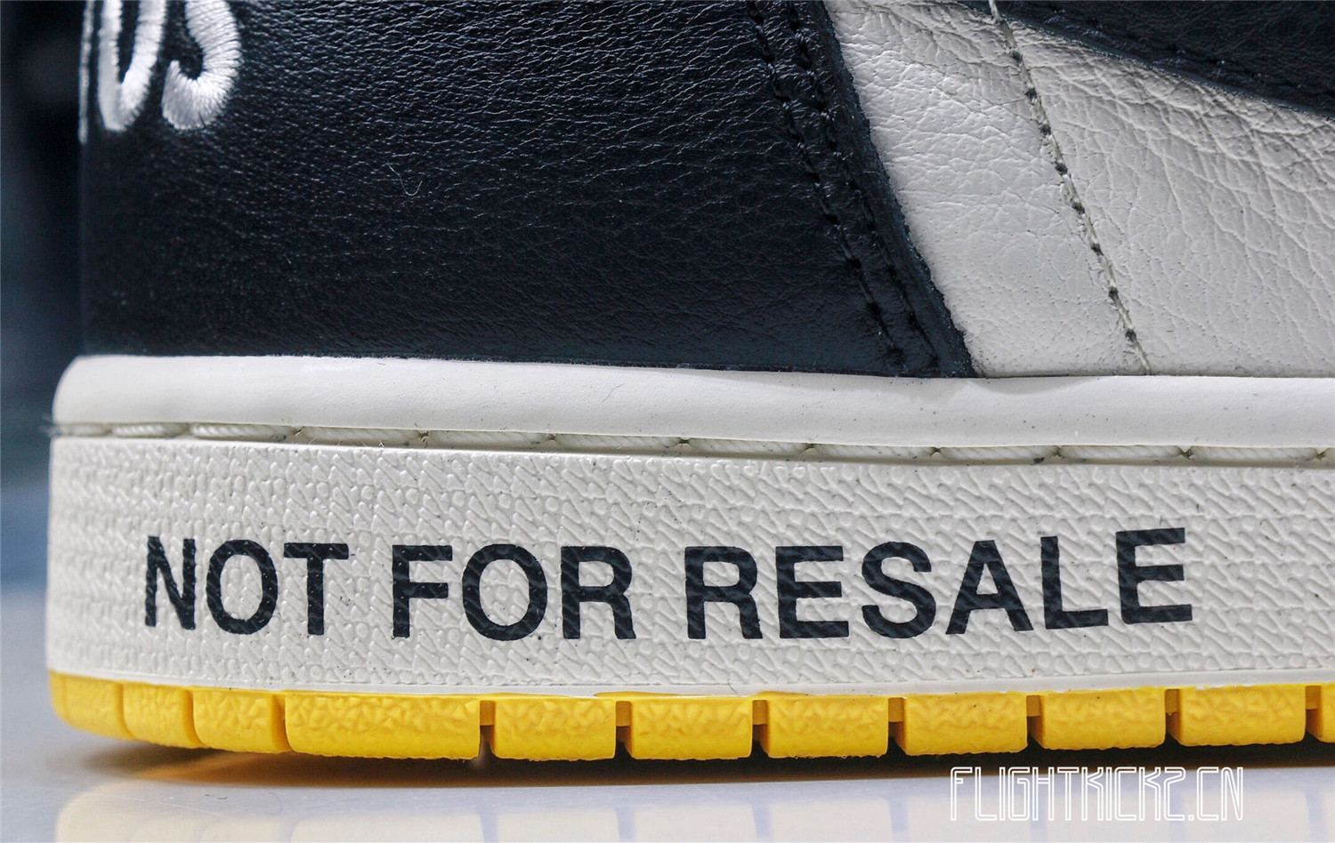 Air Jordan 1 Retro “Not For Resale Yellow 2018