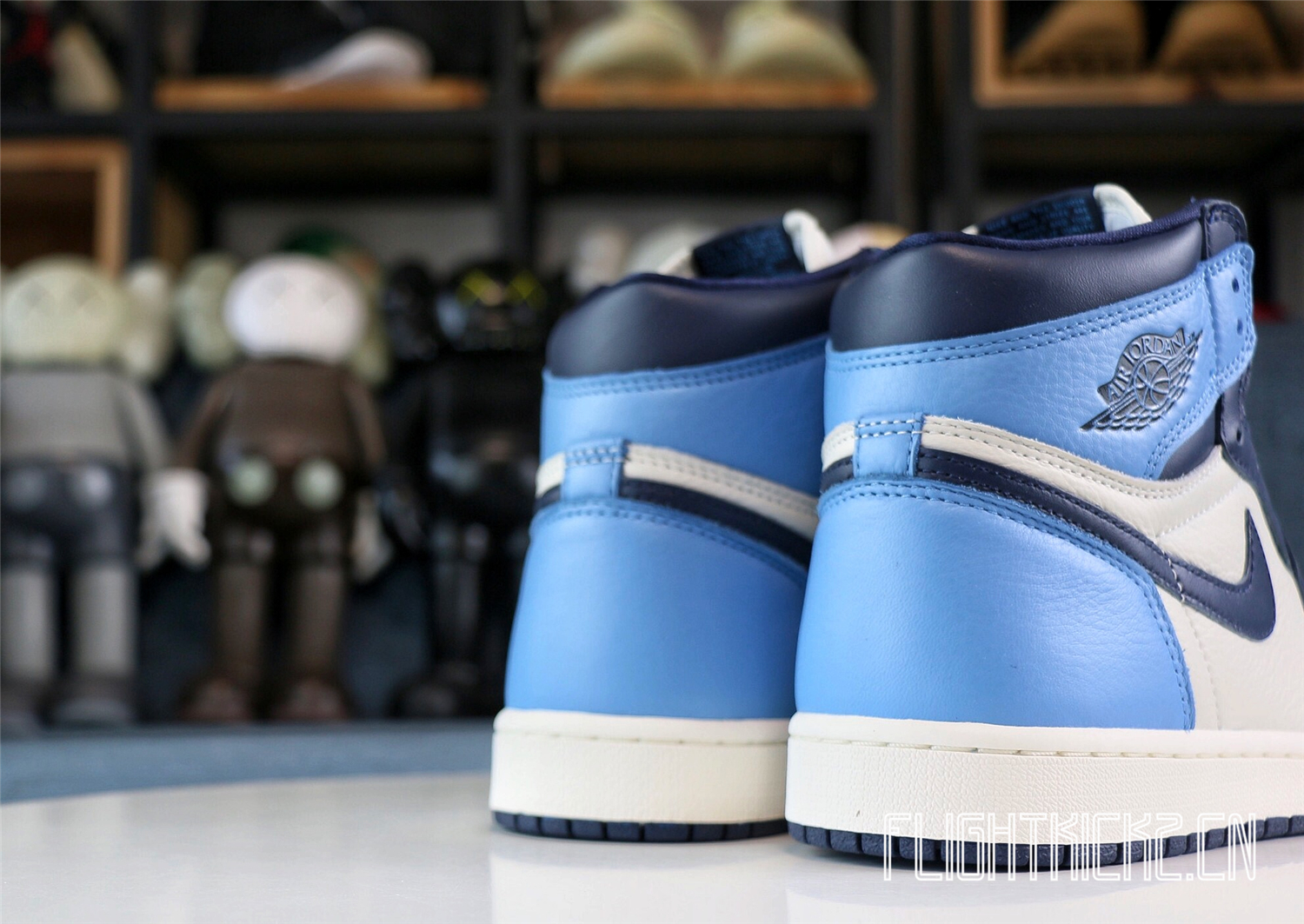 Jordan 1 Retro High Obsidian UNC