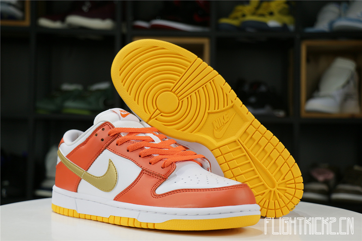 Nike Dunk Low University Gold