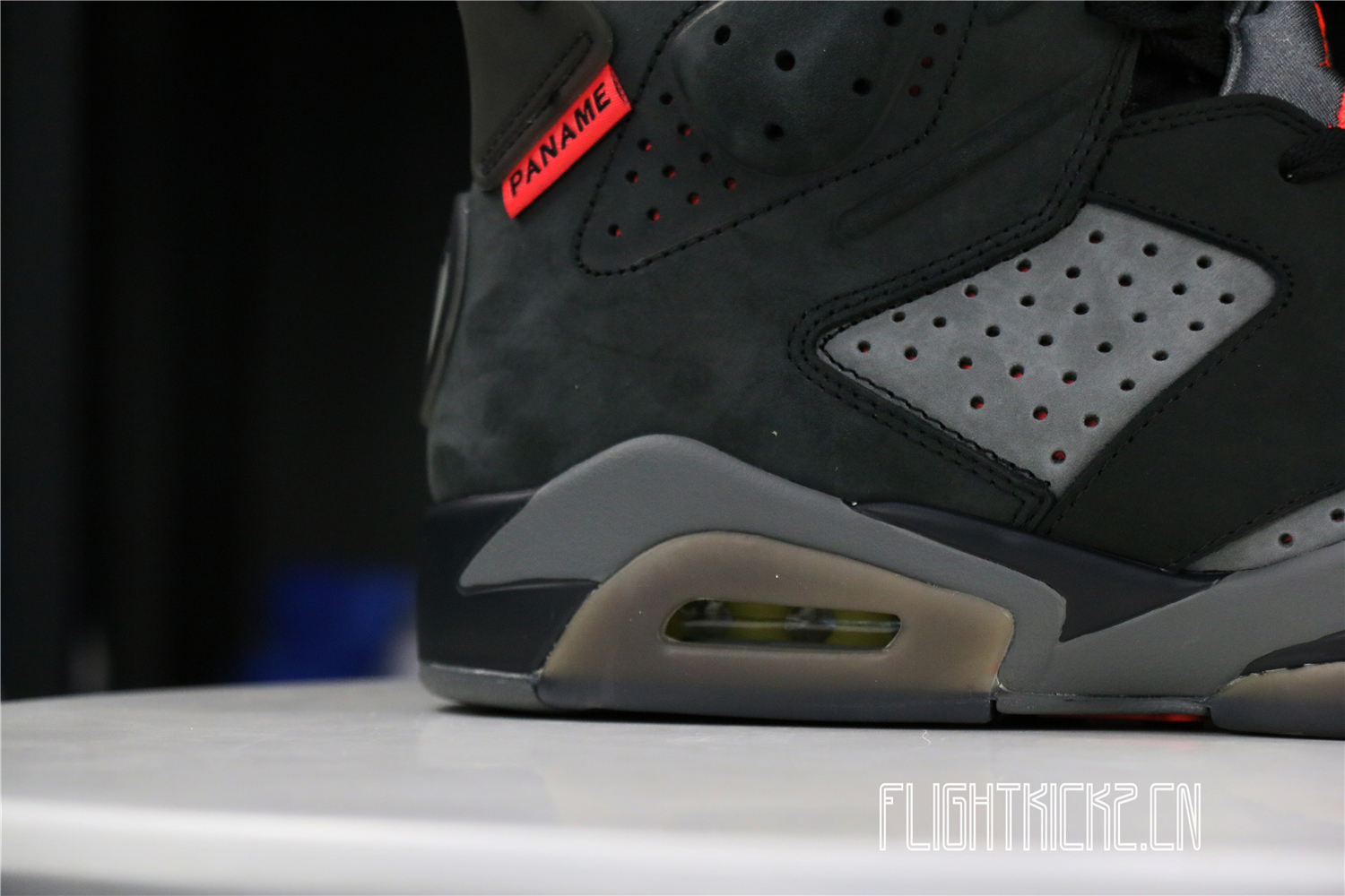 PARIS SAINT-GERMAIN X AIR JORDAN 6 RETRO ‘IRON GREY’