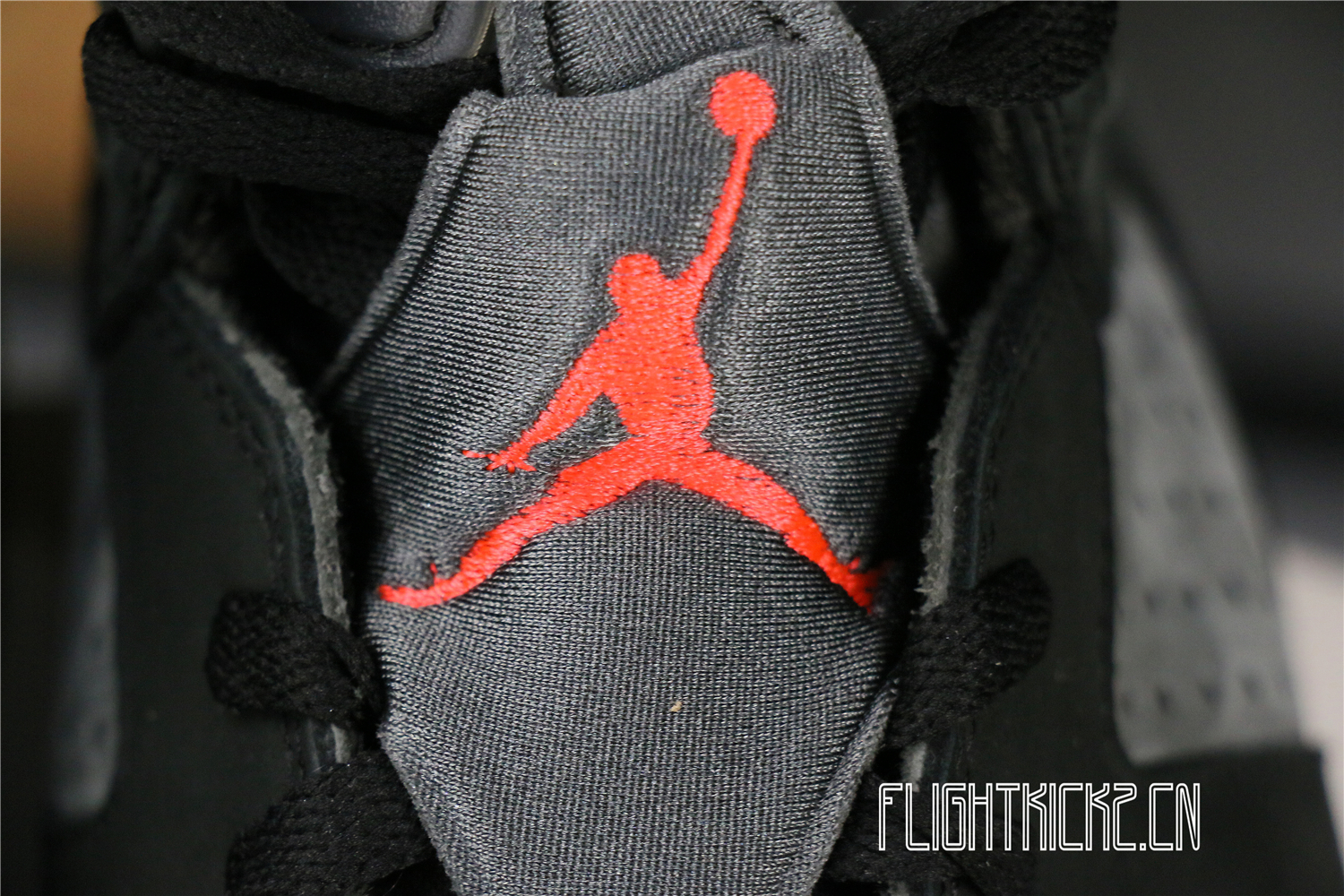 PARIS SAINT-GERMAIN X AIR JORDAN 6 RETRO ‘IRON GREY’