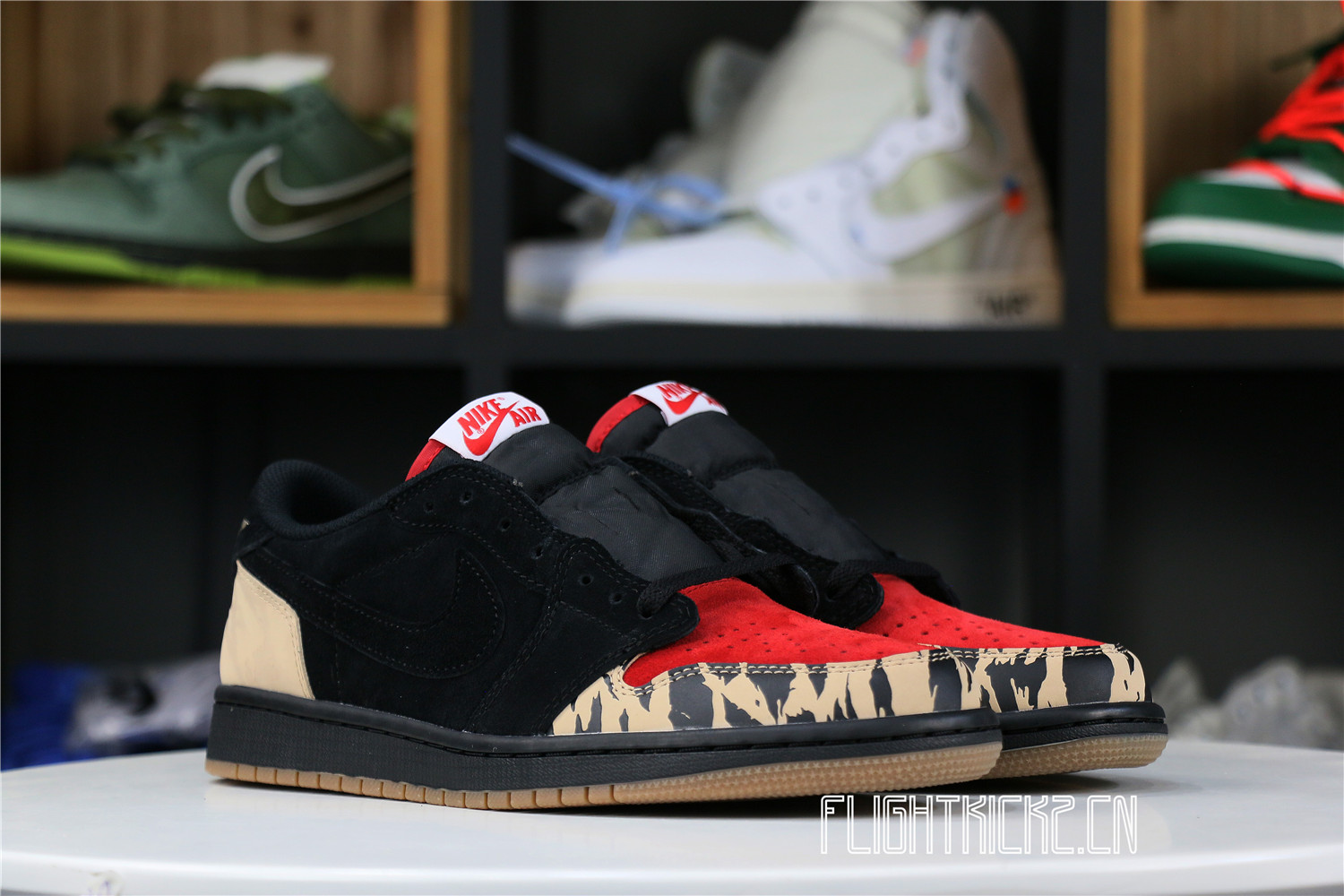 Jordan 1 Retro Low OG SP SoleFly