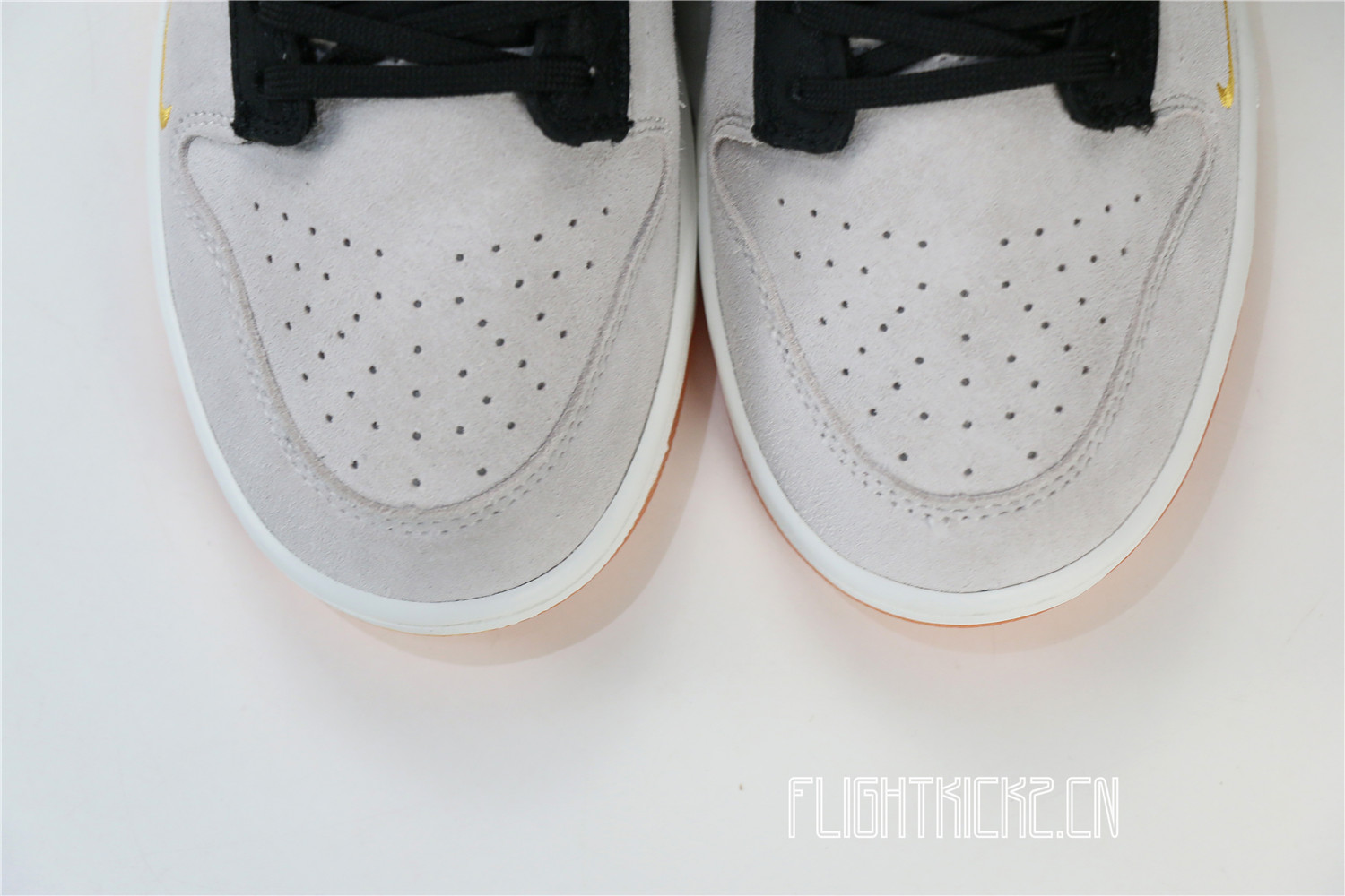 Nike Dunk Low Year of the Tiger (2022)