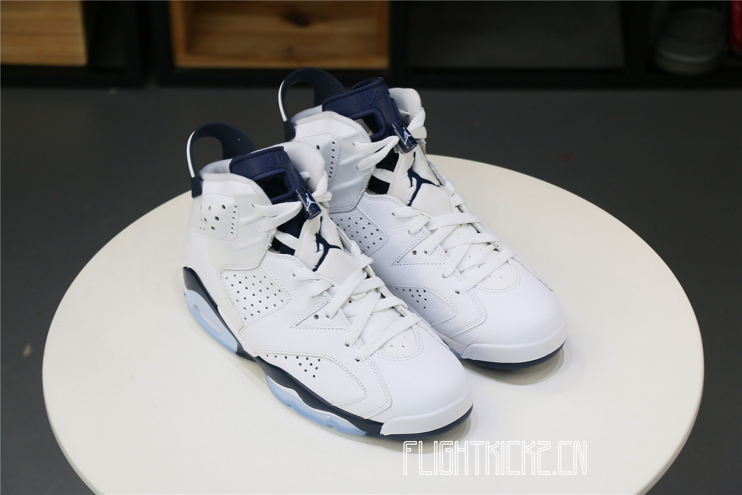Jordan 6 Retro Midnight Navy (2022)