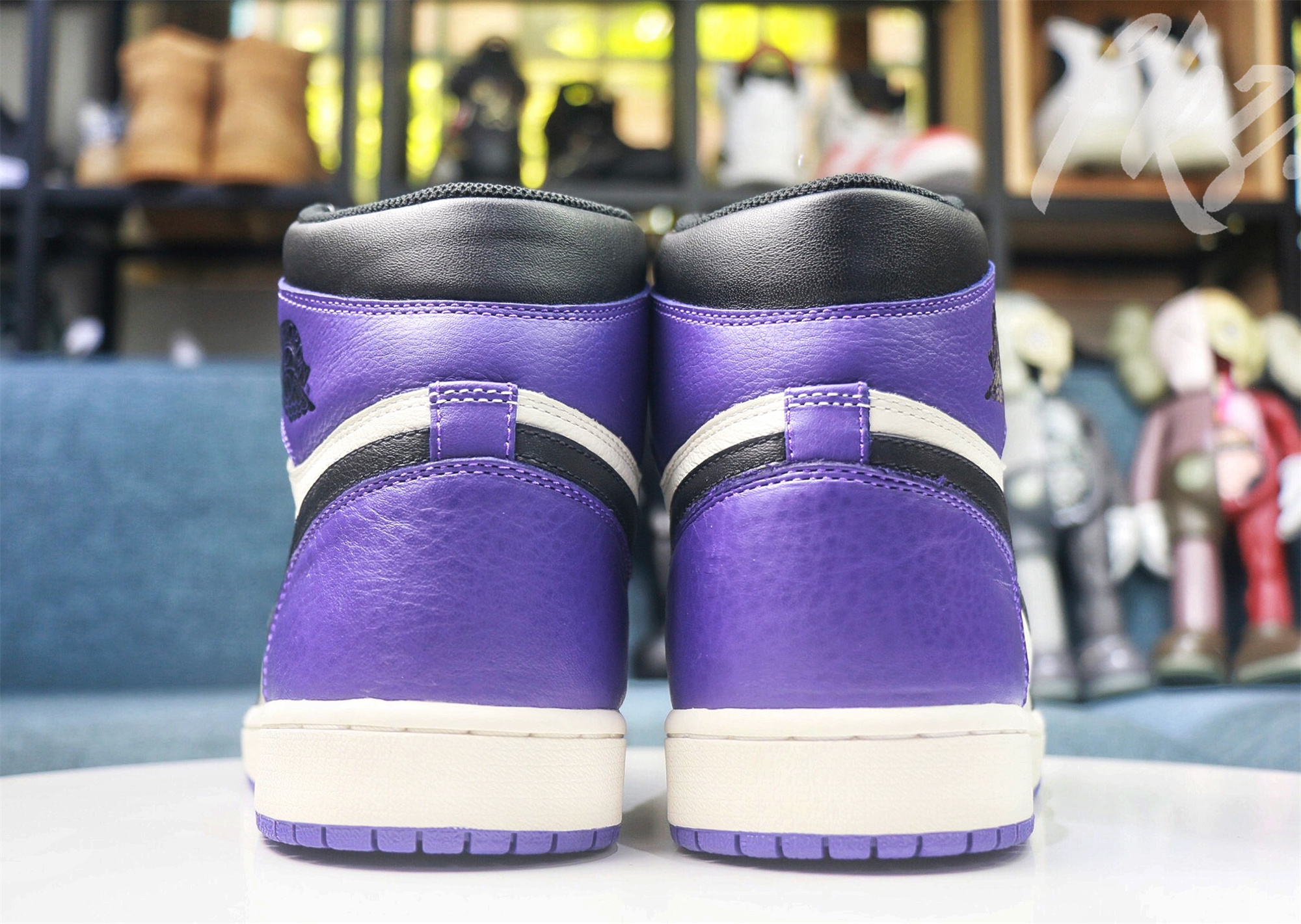 Air Jordan 1 Retro Court Purple (GS)