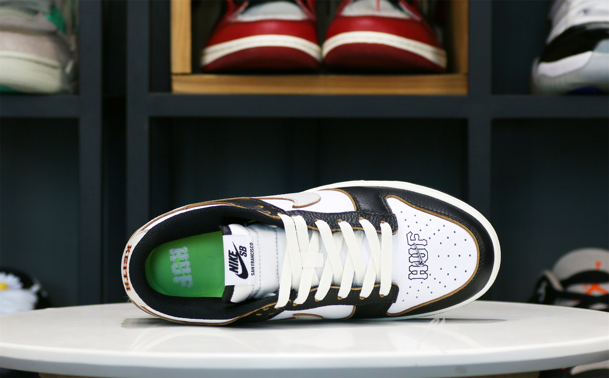 HUF x Nike SB Dunk Low “San Francisco”