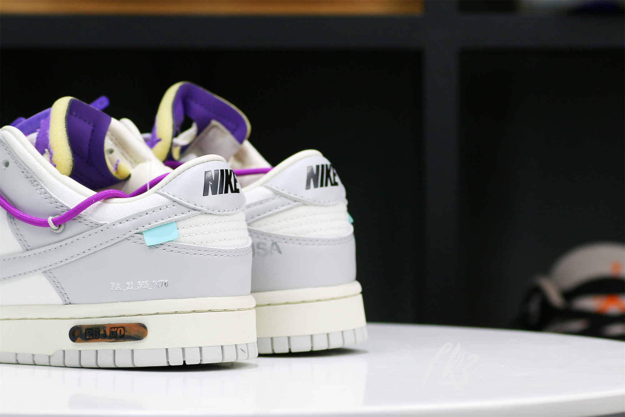 Nike Dunk Low Off-White Lot 28