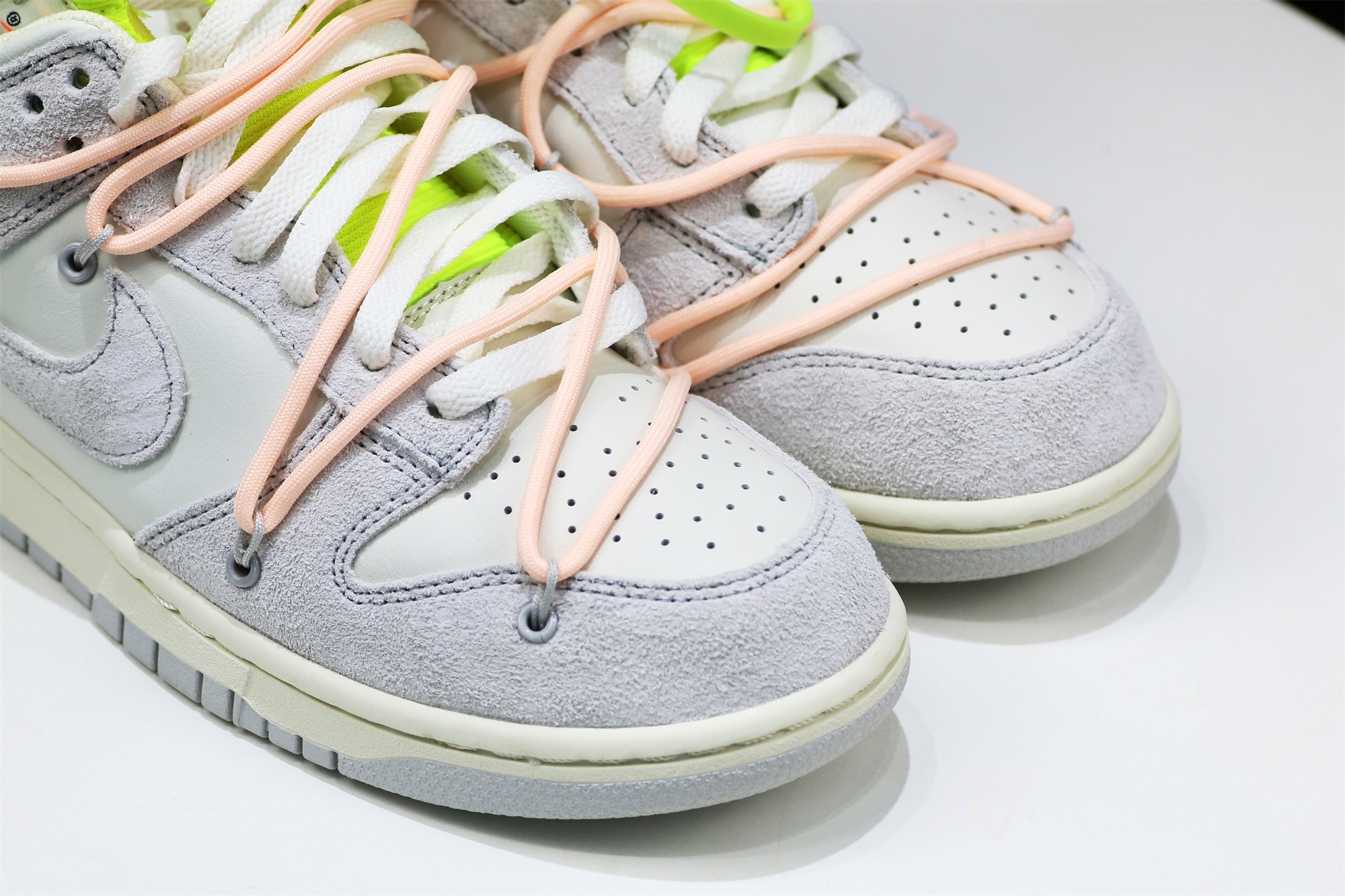 Nike Dunk Low Off-White Lot 12