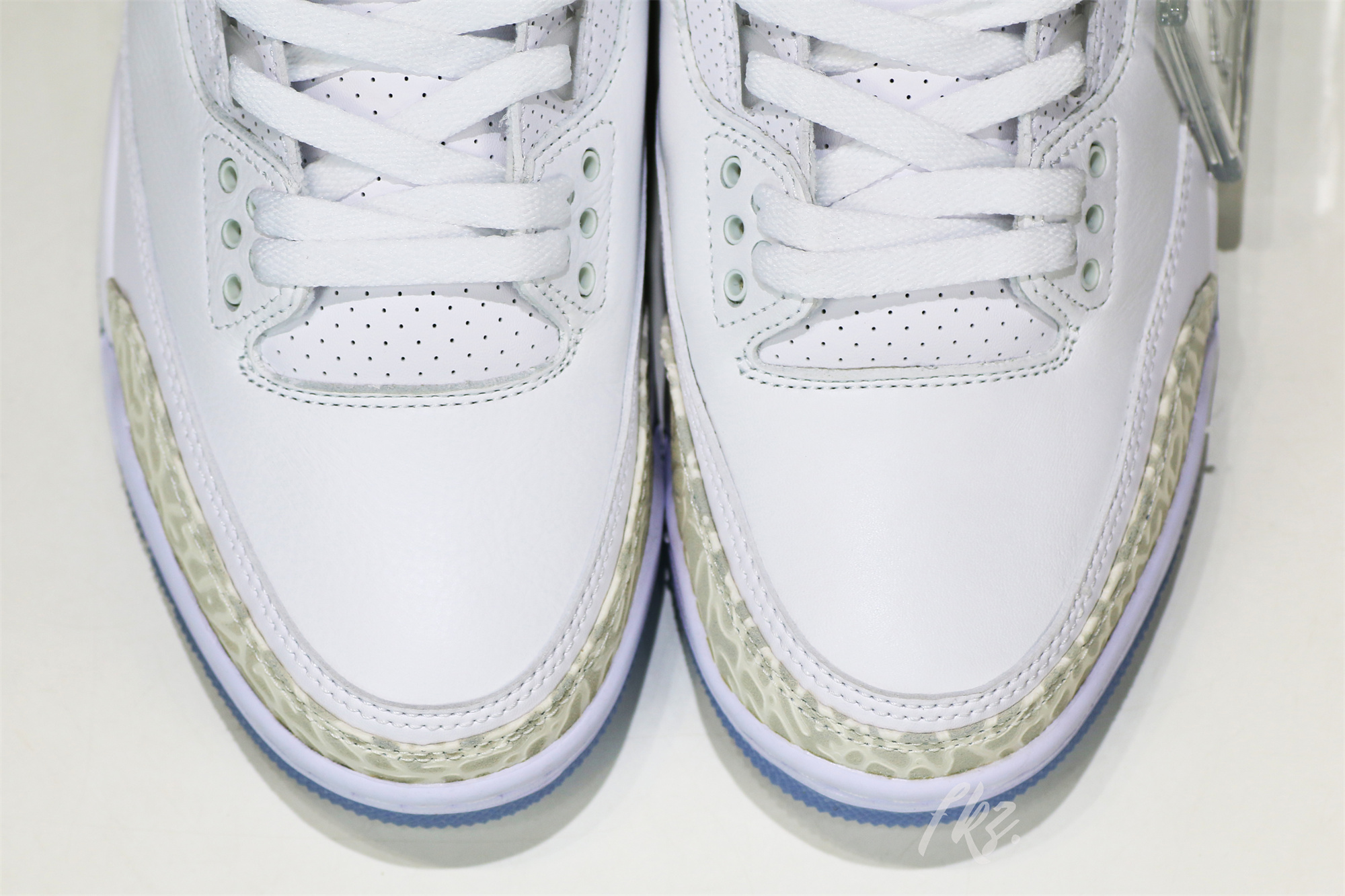 Air Jordan 3 Retro Triple White