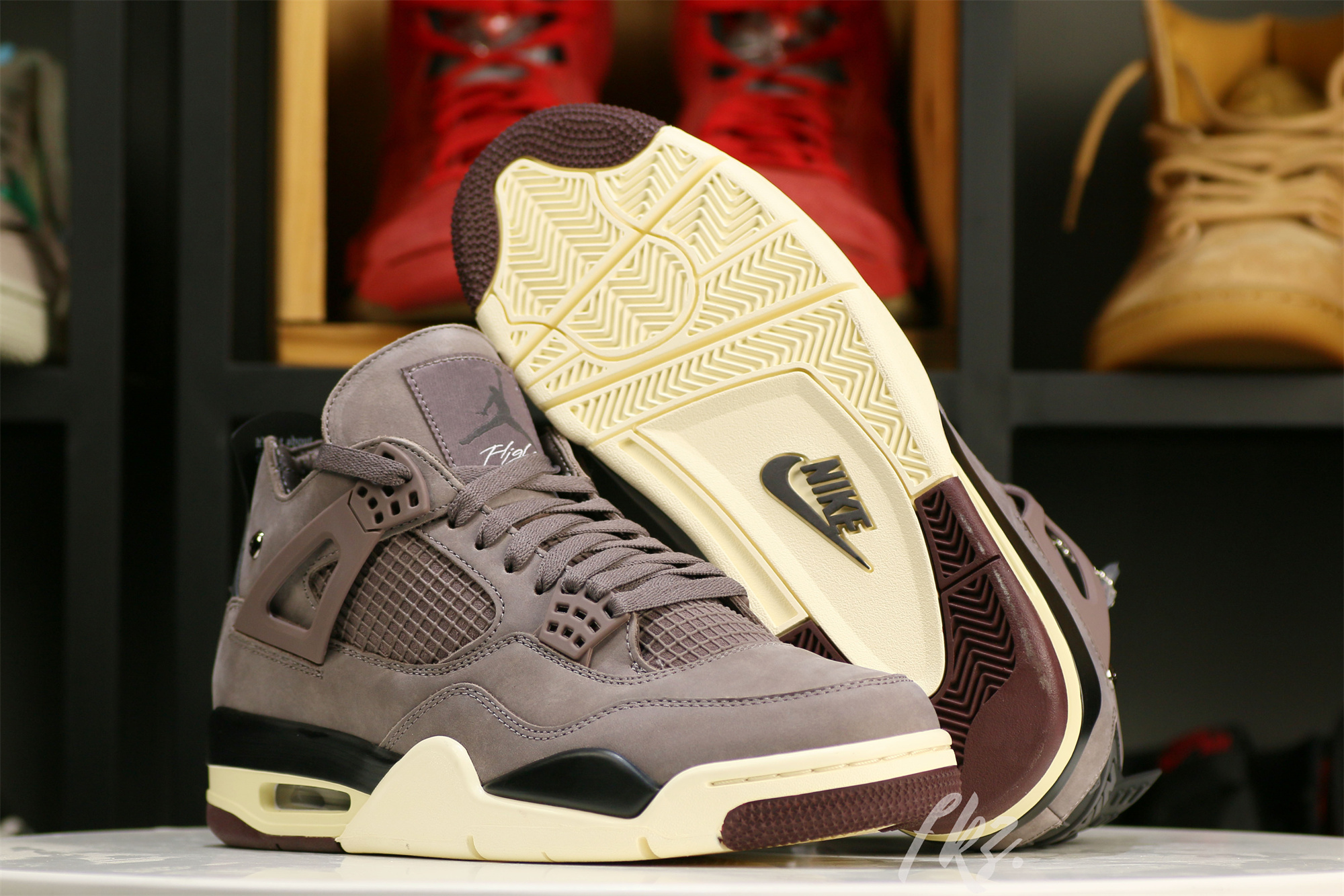 A Ma Maniére x Air Jordan 4 Retro ‘Violet Ore’ 2022 (LN5 A1 Batch)