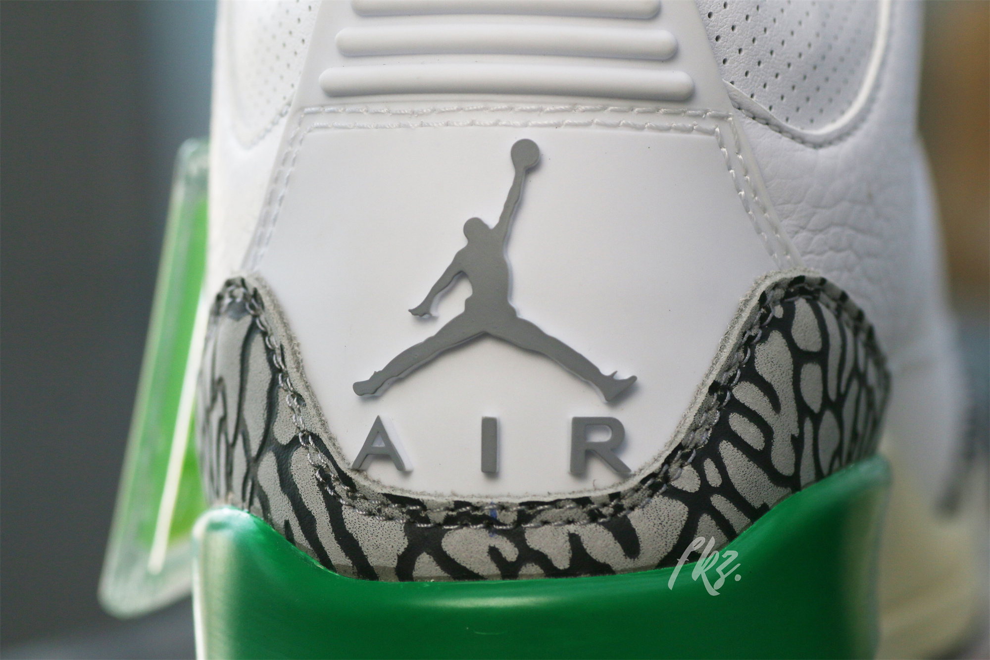 Air Jordan 3 Lucky Green 2023