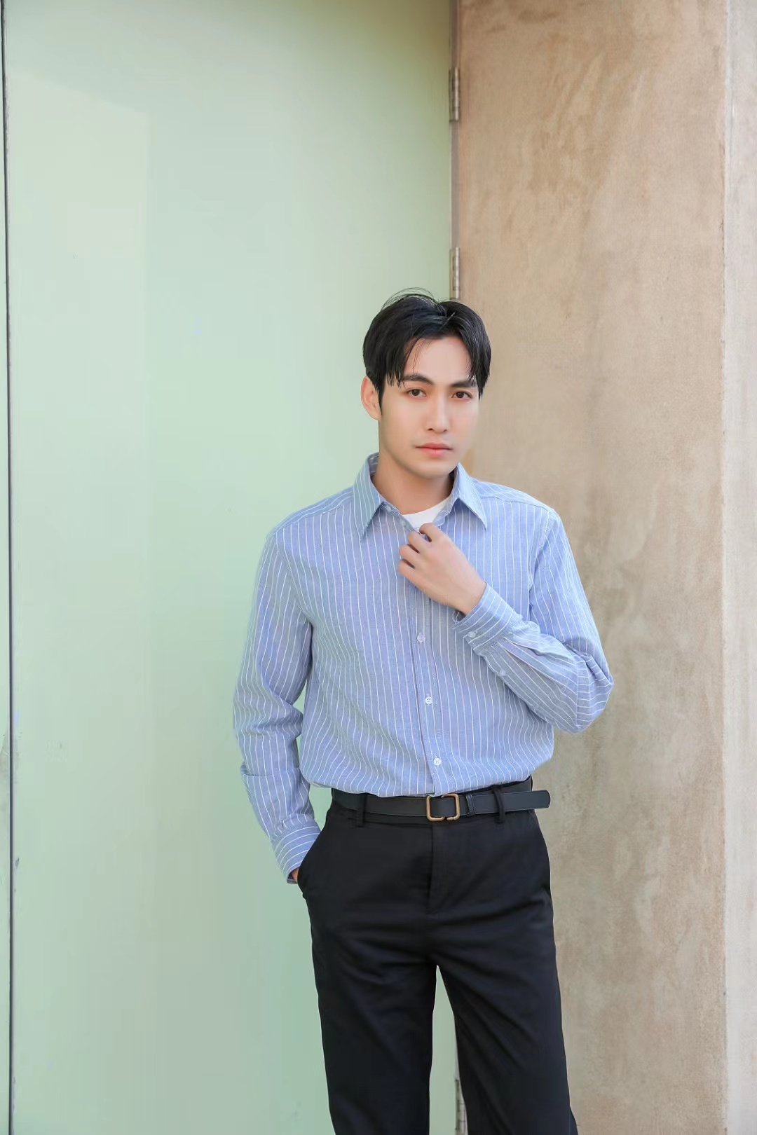 C3 Small Embroidered Vertical Stripe Long Sleeve Shirt