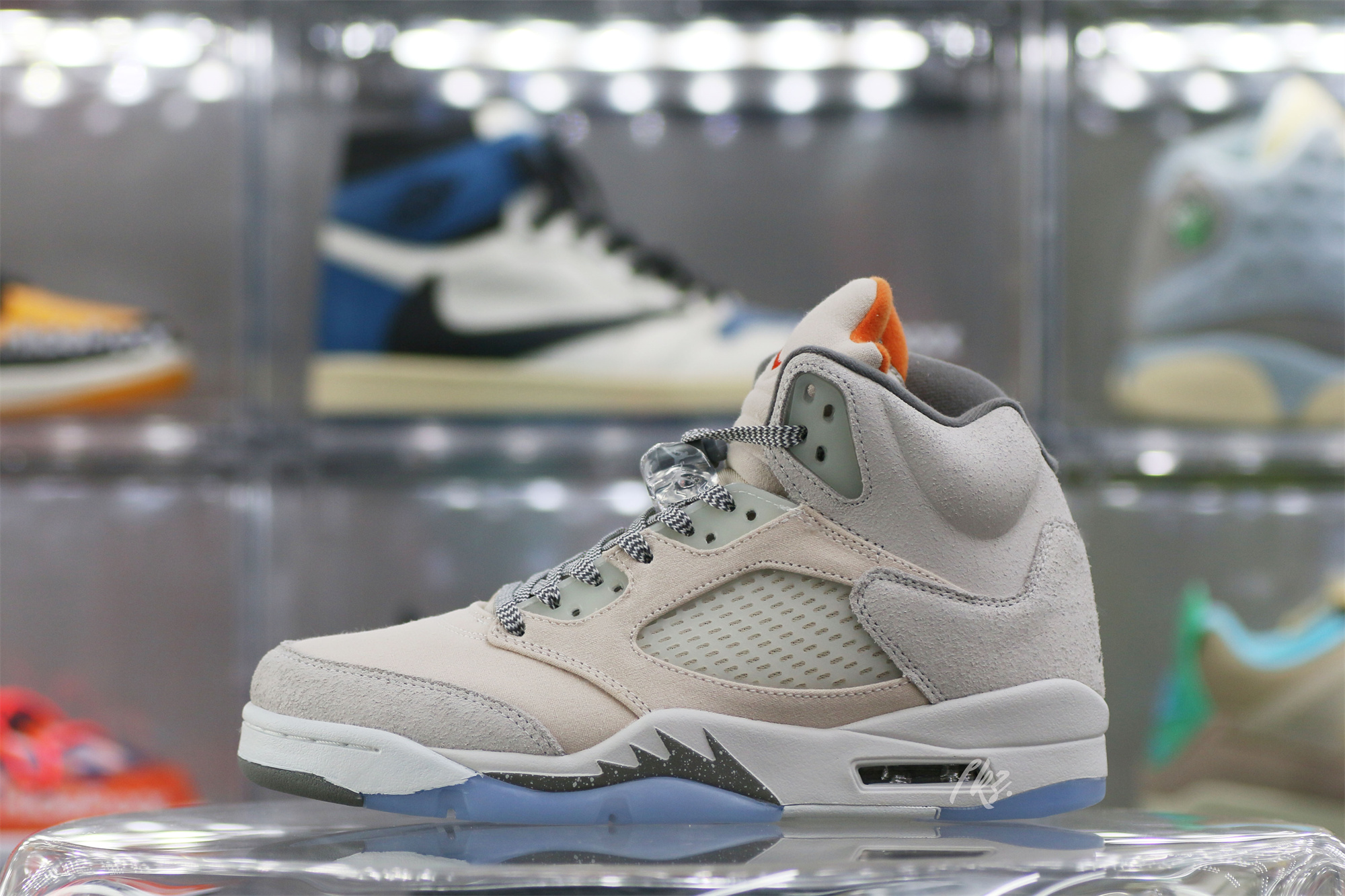 Air Jordan 5 SE Craft