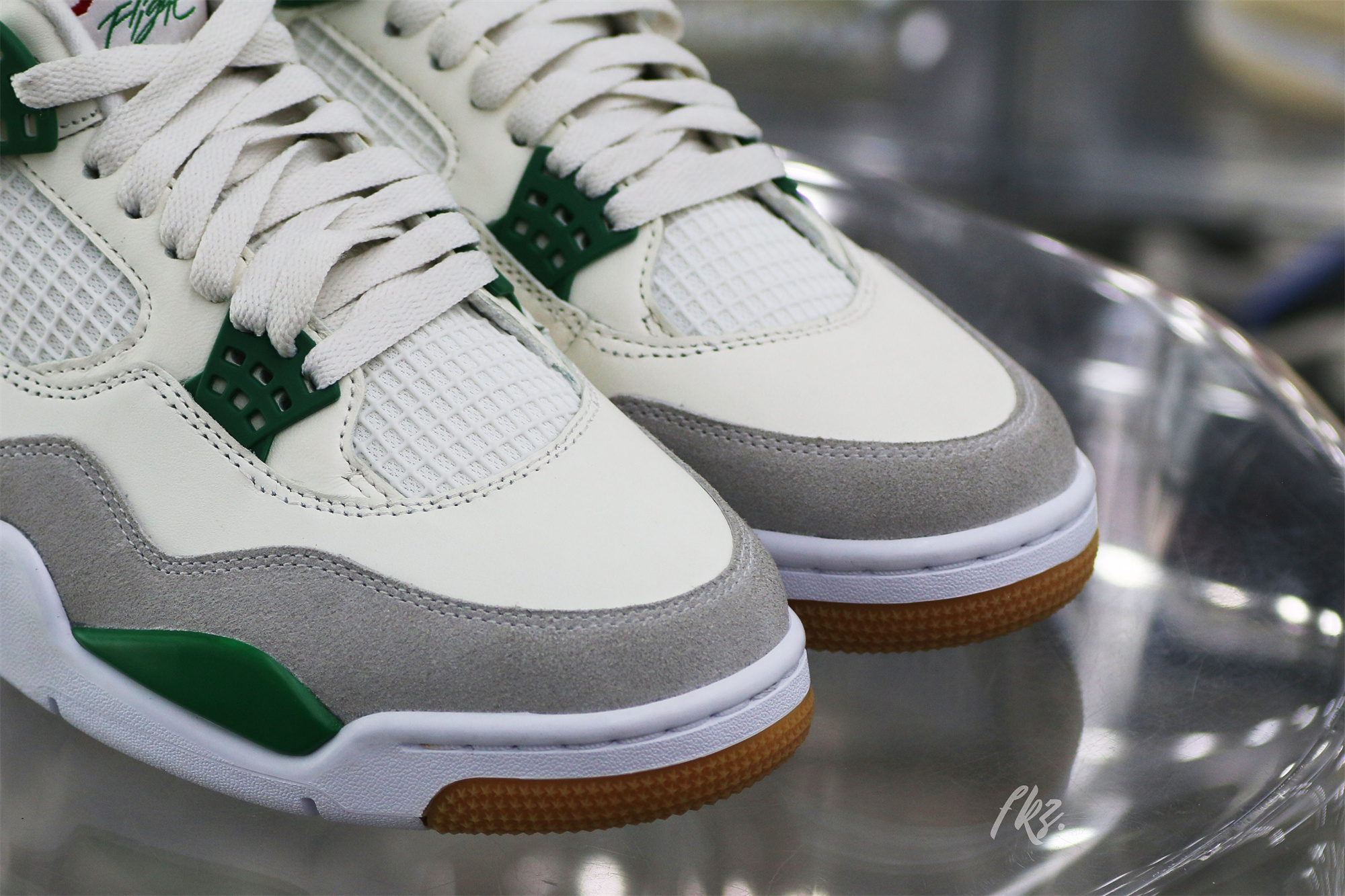 Nike SB x Air Jordan 4 “Pine Green” 2023 (LN5 A1 Batch)