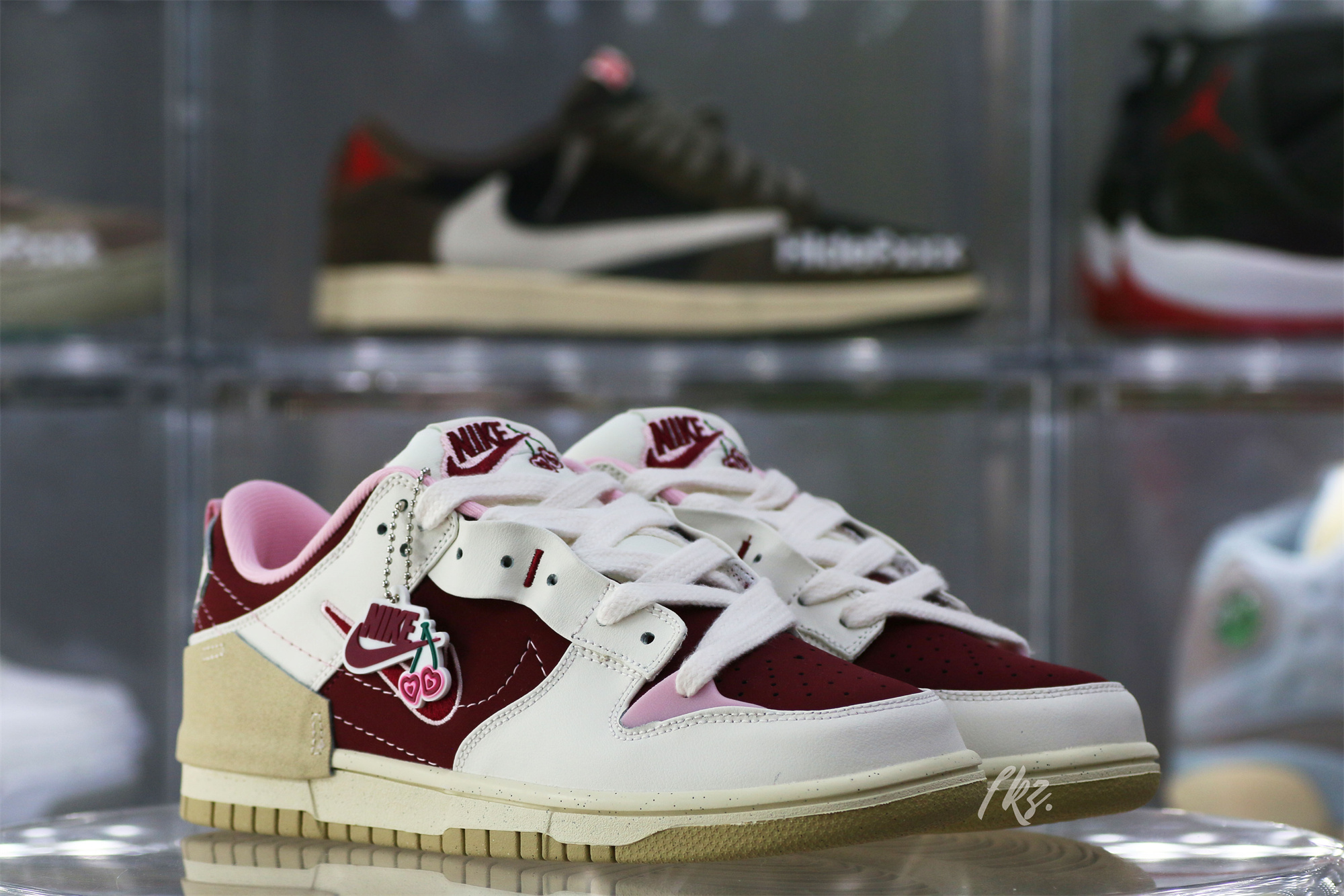 Nike Dunk Low Disrupt 2 Valentine’s Day 2023