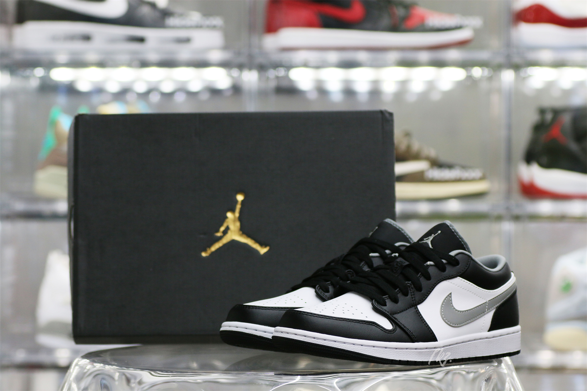 Air Jordan 1 Low Black White Grey