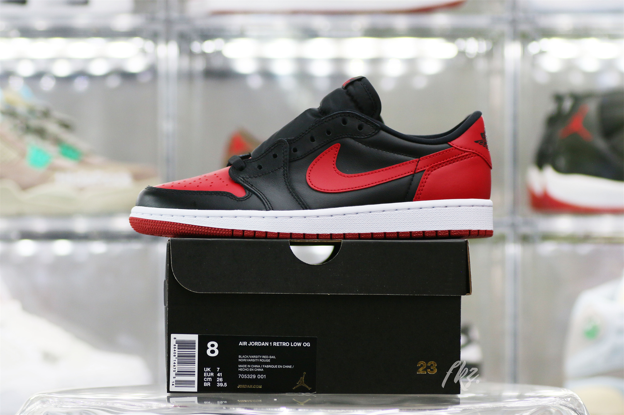 Air Jordan 1 Retro Low Bred 2015