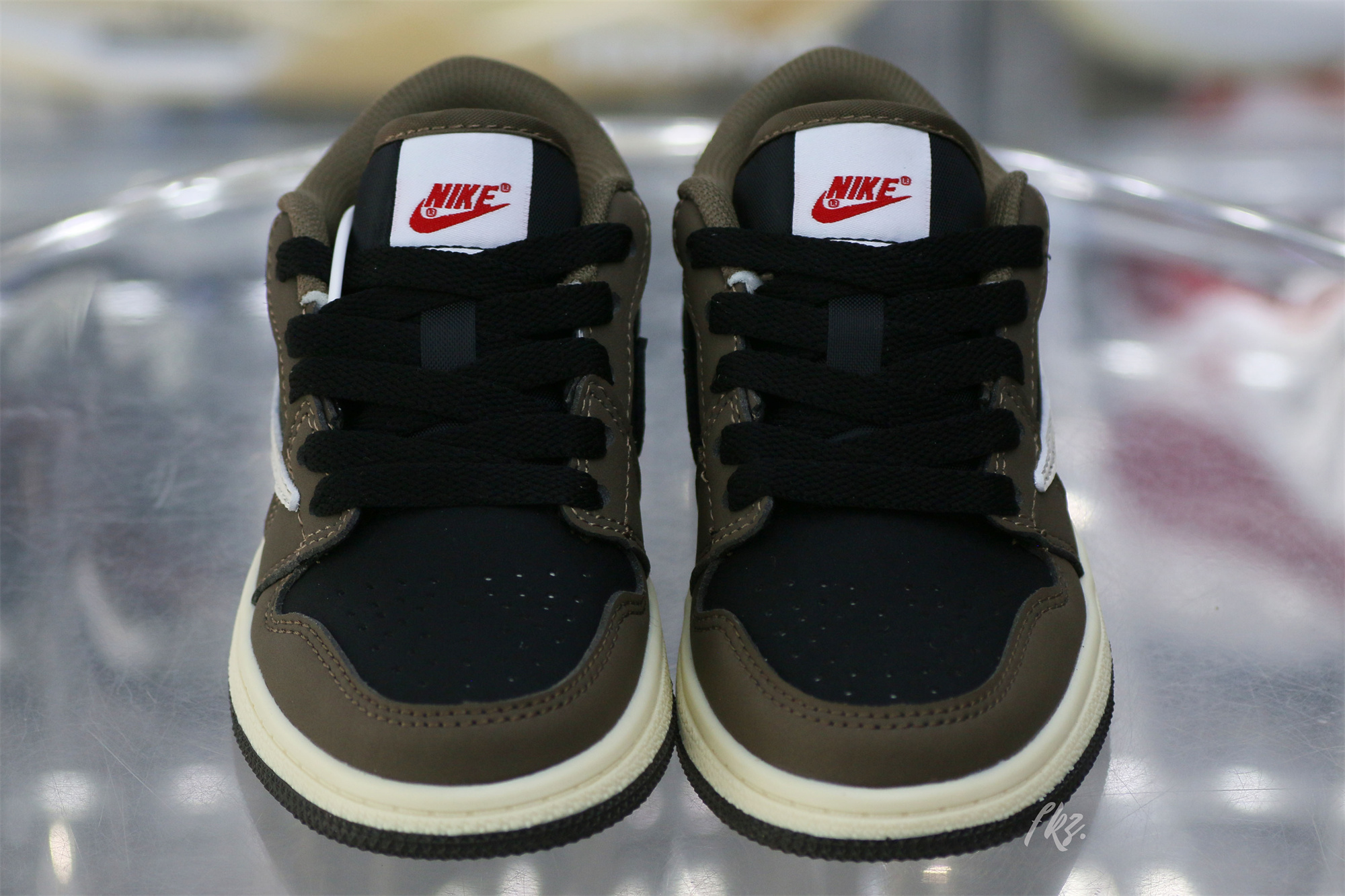 Travis Scott X Air Jordan 1 Low ‘Cactus Jack’ Kid