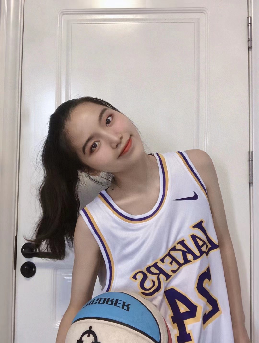 Lakers No. 24 Kobe Bryant home jersey