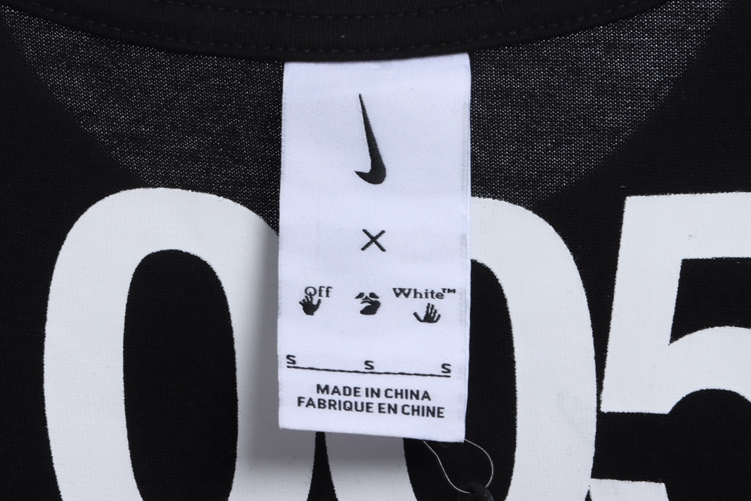 Nike co-OW asymmetrical hem letter printing short sleeves