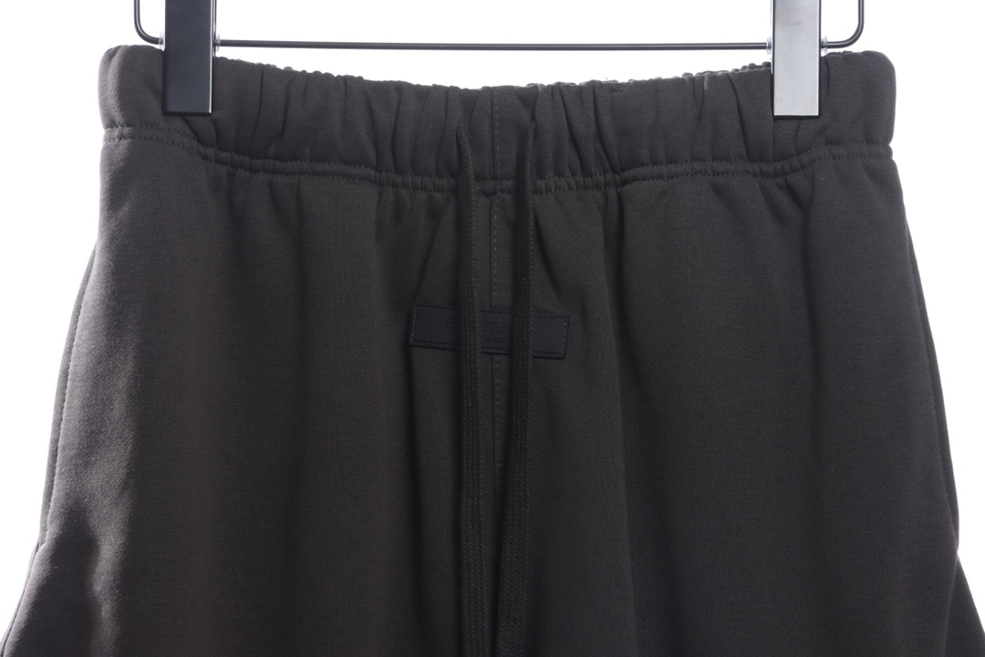 FOG Eighth Season Flocked Print Letter Shorts