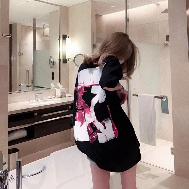 OW Acrylic Arrow Print Short Sleeve