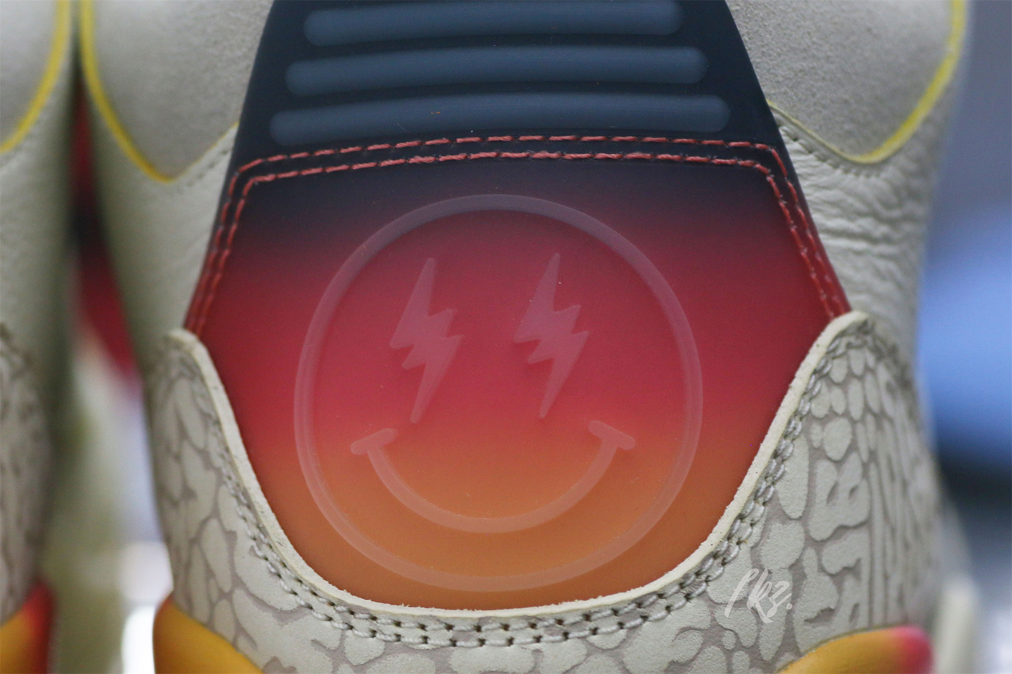 J Balvin x Air Jordan 3 Sunset (LN5 A1)