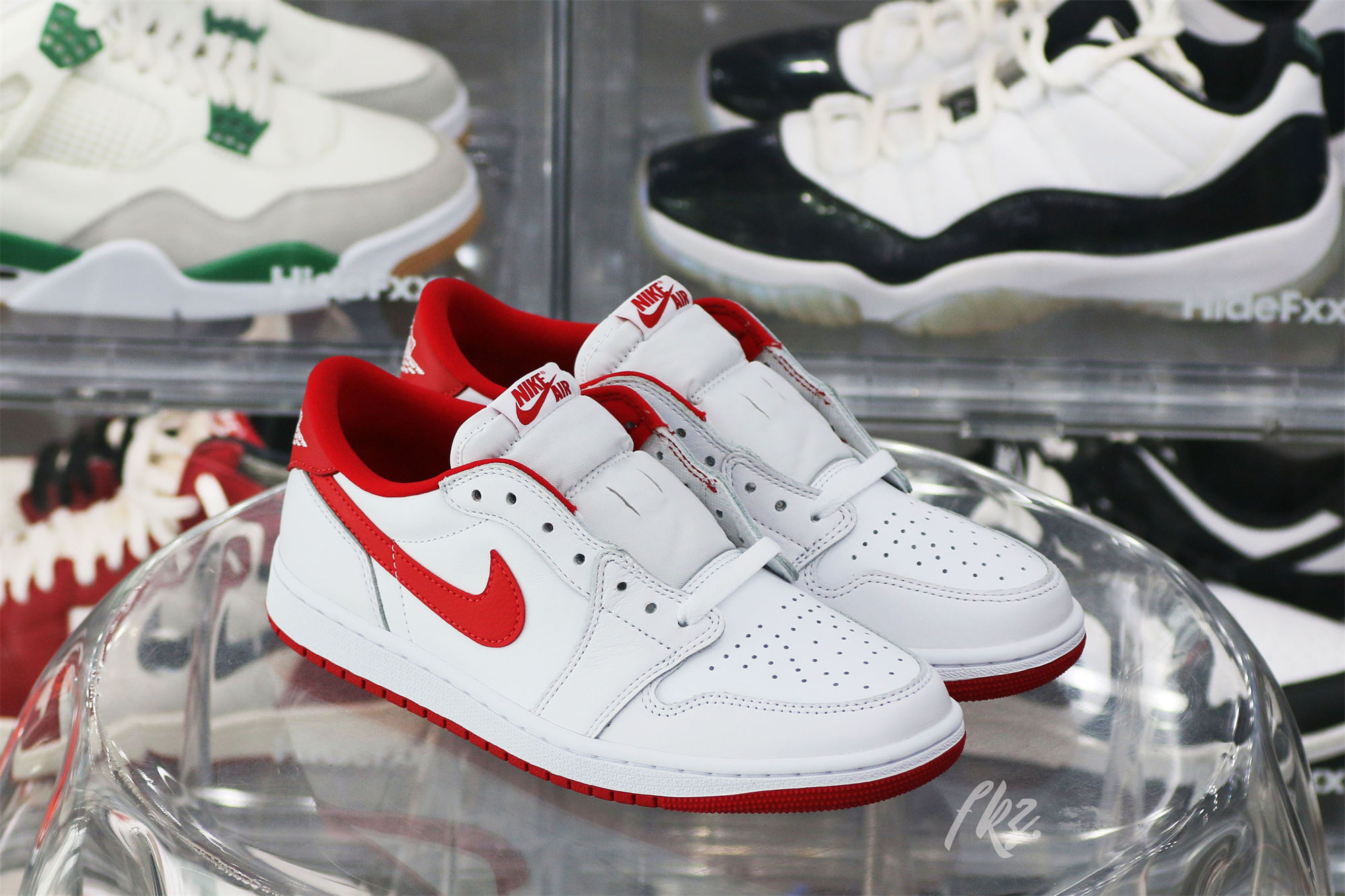 Air Jordan 1 Low University Red