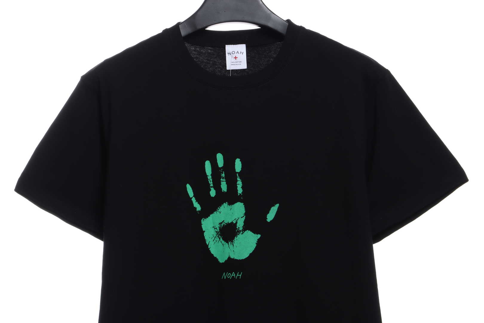 NOAH FLY Fluorescent Chest Short Sleeves