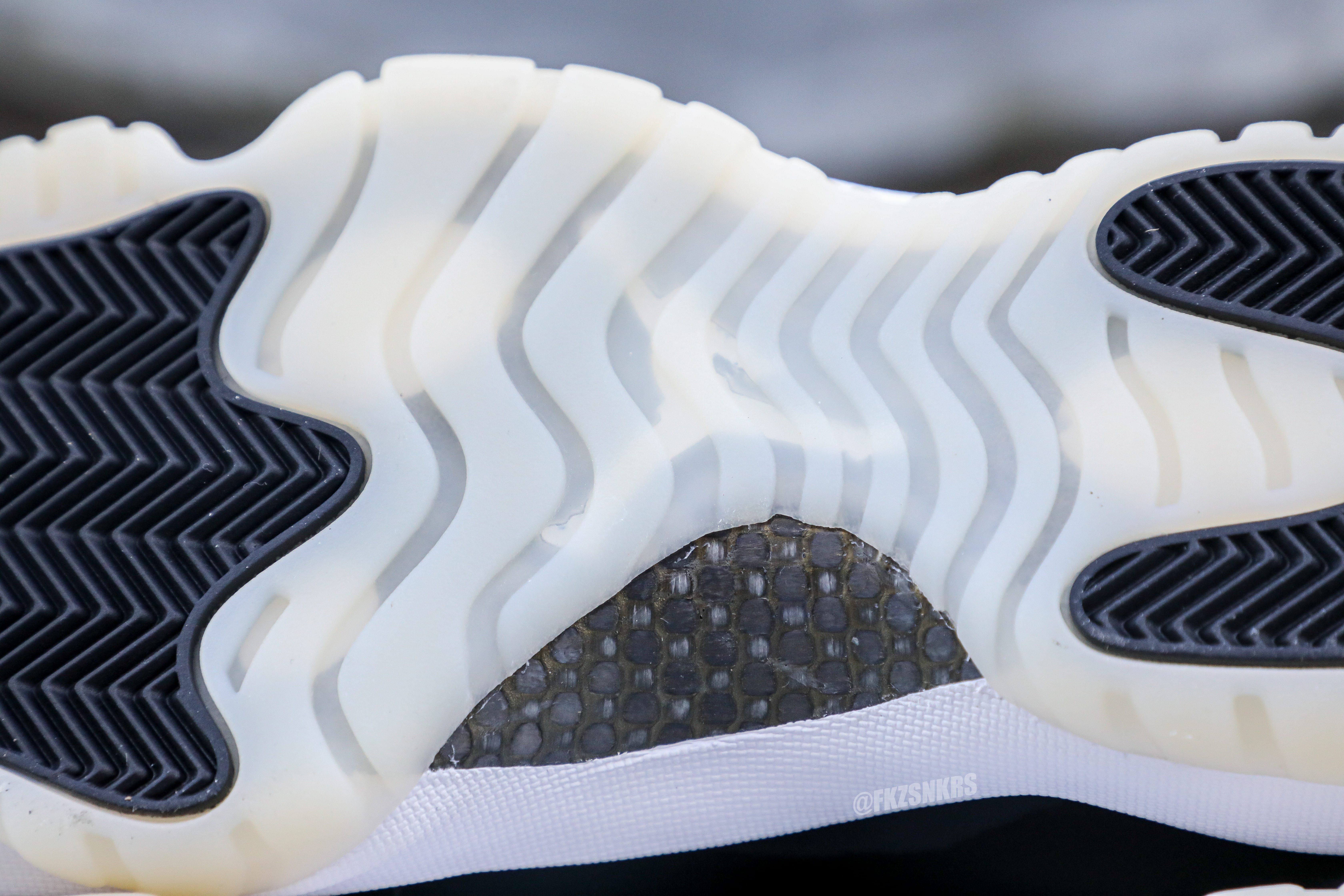 Air Jordan 11 DMP Gratitude 2023 (LN5 A1)