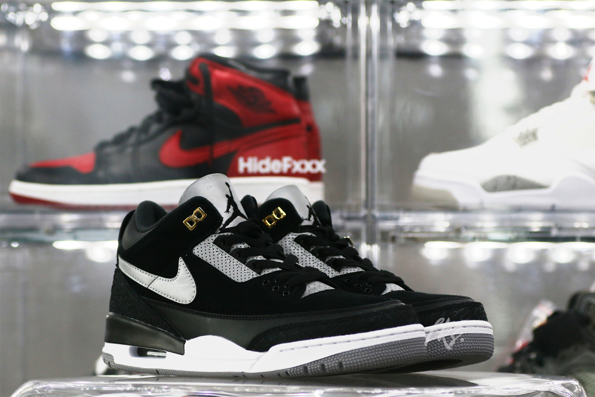 Air Jordan 3 Tinker Hatfield sneakers