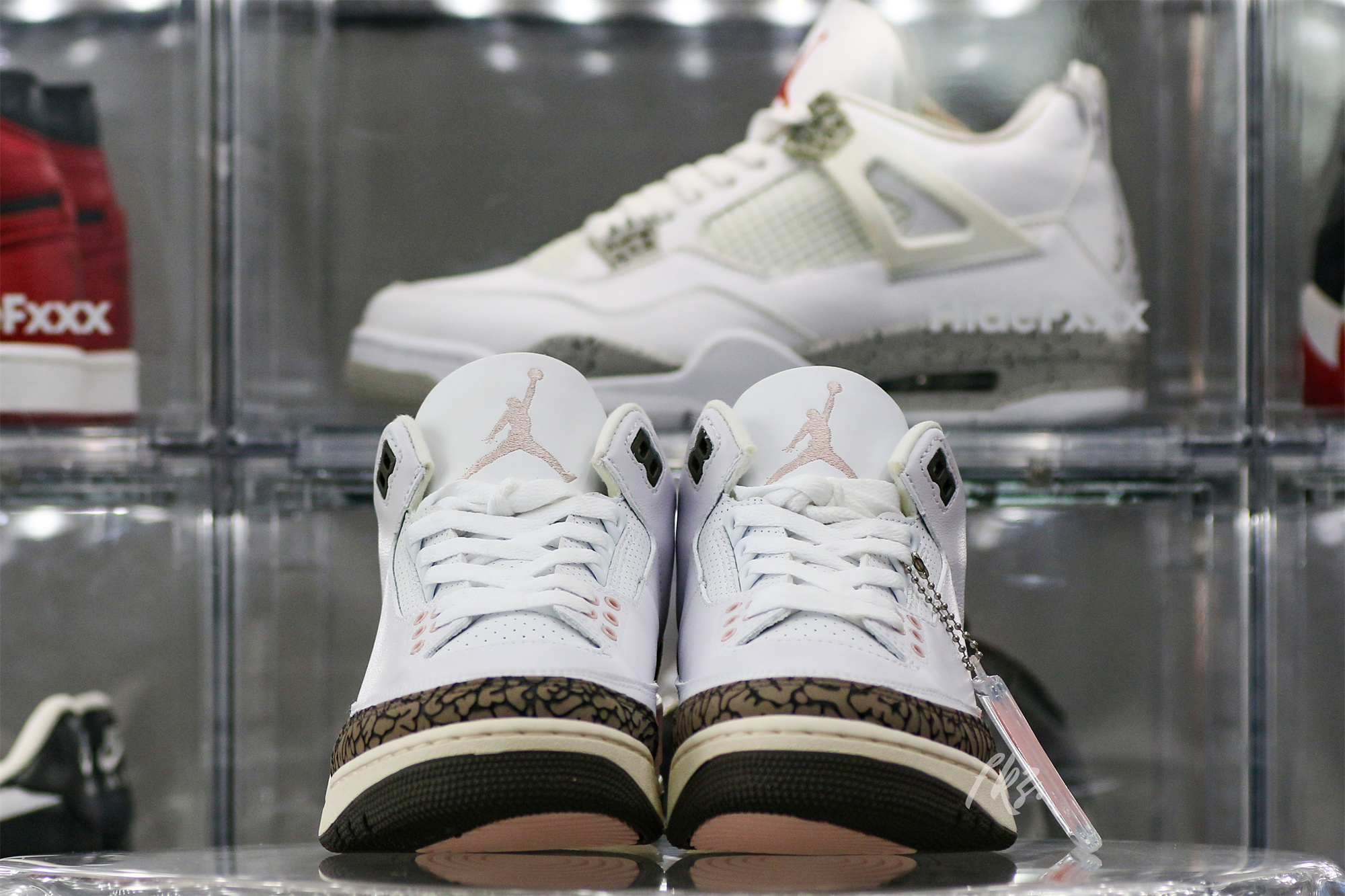 Air Jordan 3 Retro Neapolitan Dark Mocha