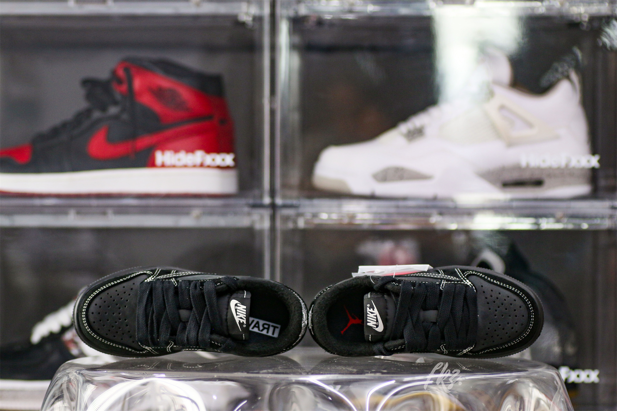 Travis Scott x Jordan 1 Retro Low OG SP Black Phantom Kid (LN5 A1)