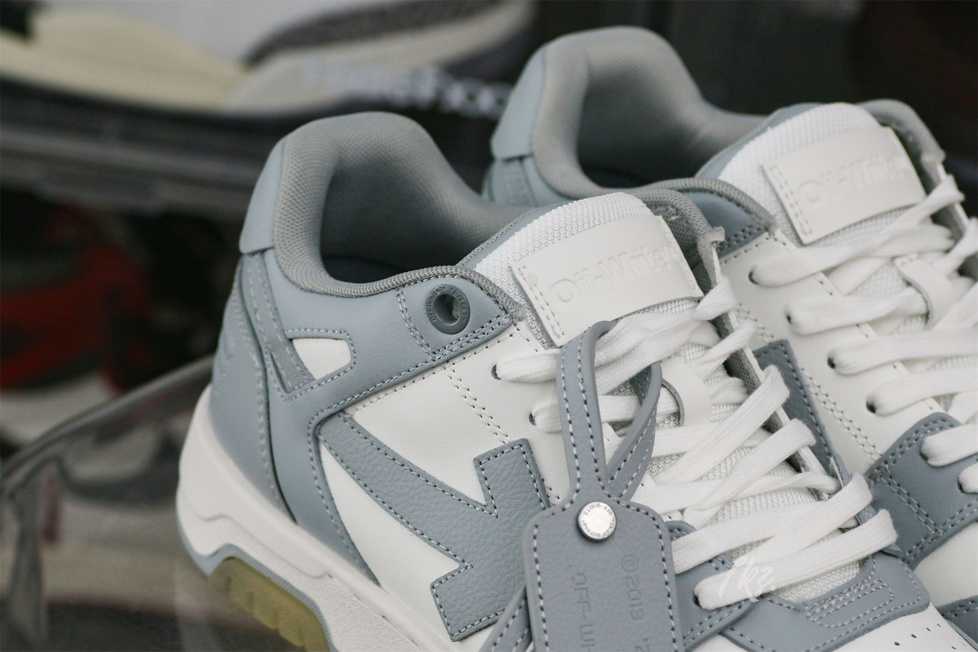OFF-WHITE White & Gray Out Of Office Sneakers