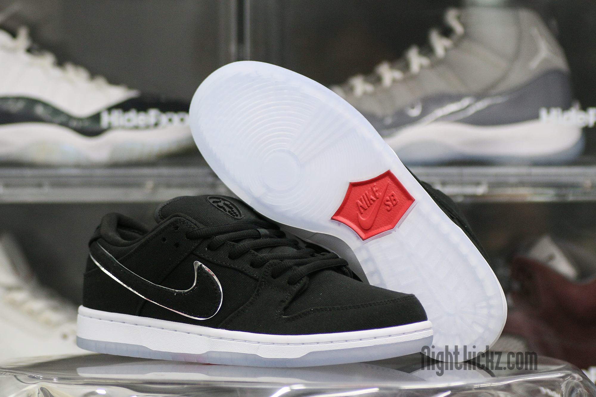 Eminem x Carhartt x Nike SB Dunk Black 2023
