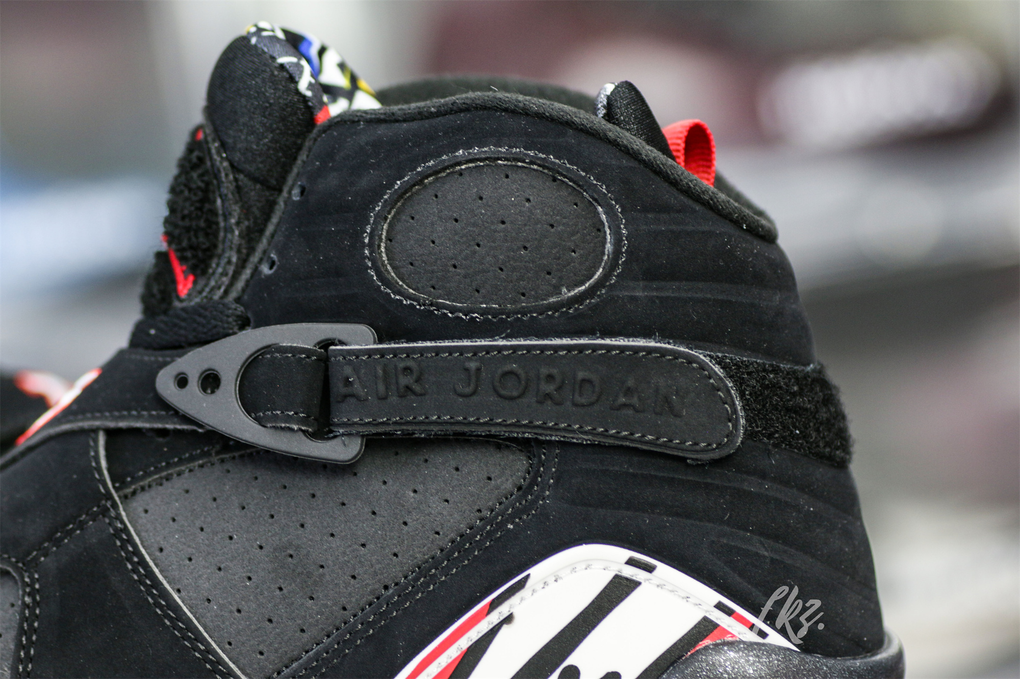 Air Jordan 8 Playoffs 2023