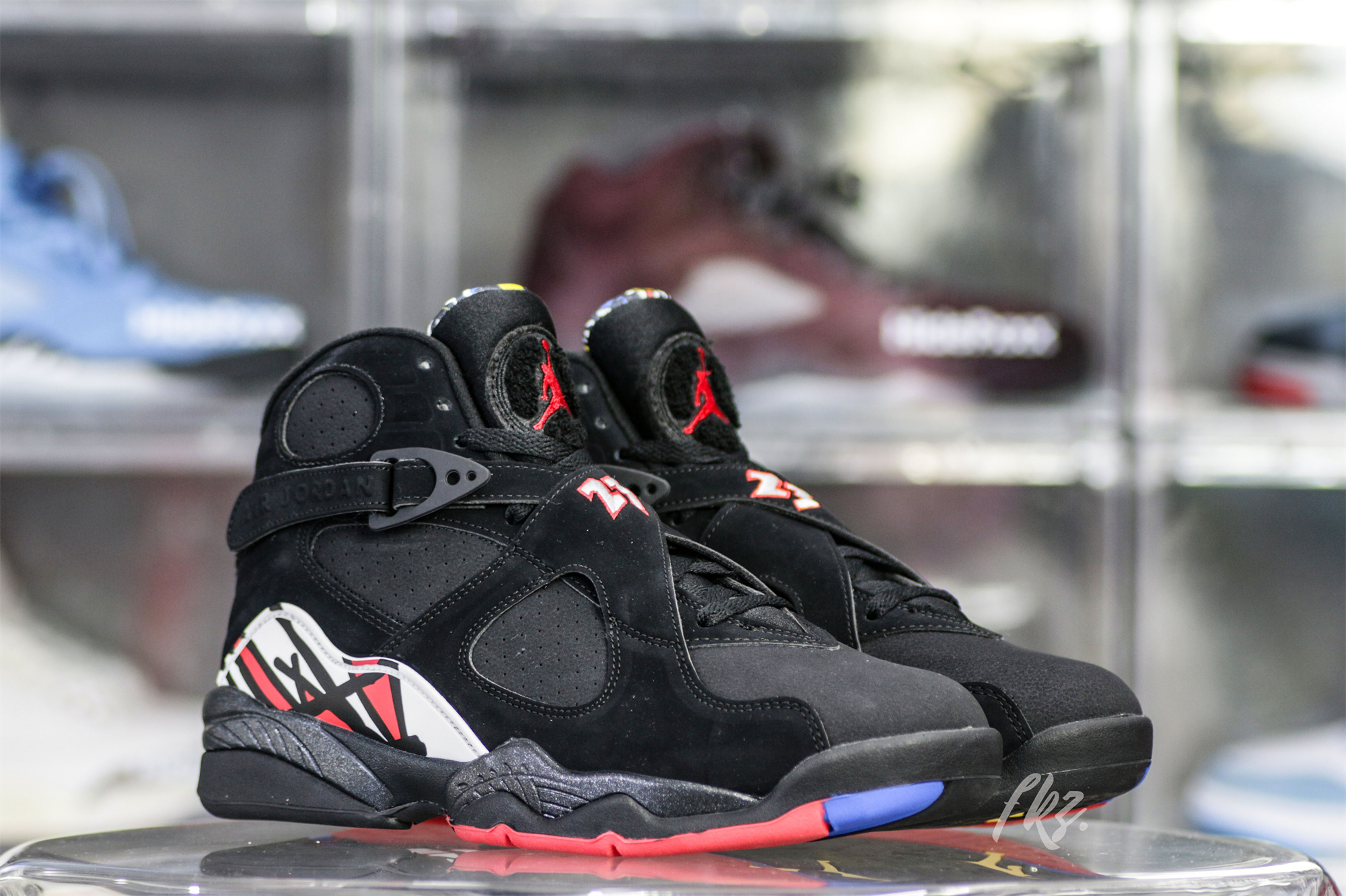 Air Jordan 8 Playoffs 2023