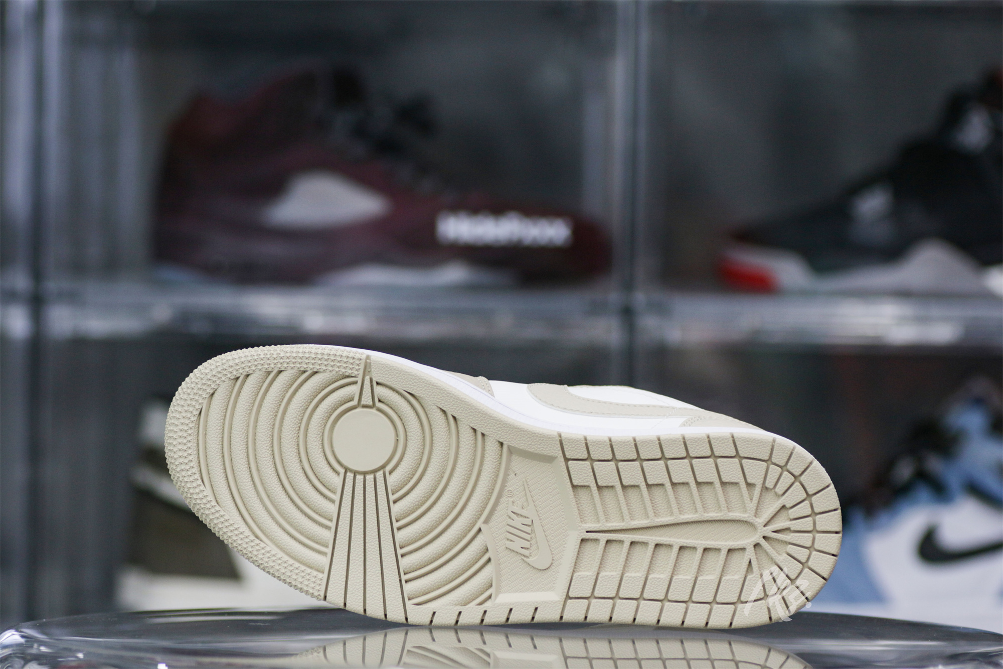 Air Jordan 1 Low SE Sail Rattan 2022