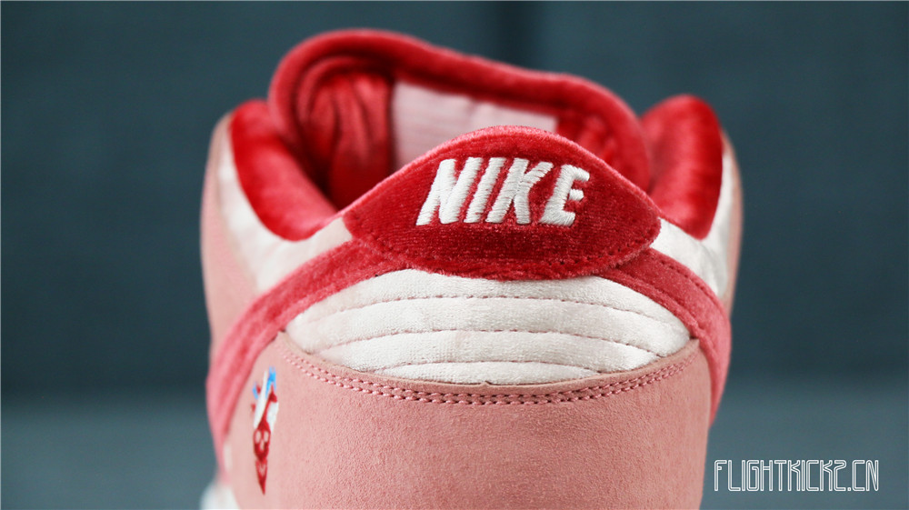 Nike SB Dunk Low StangeLove(LN5 A1 Batch)(Flash Sale Size4)