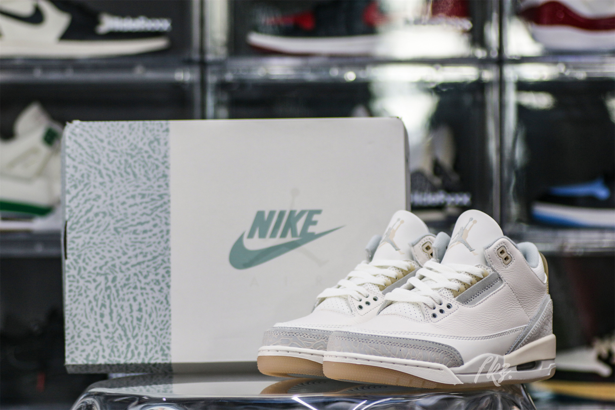 Air Jordan 3 Retro Craft Ivory (LN5 A1)