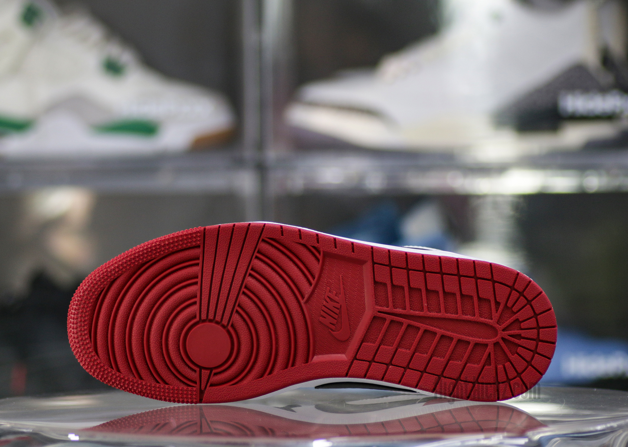 Air Jordan 1 Low Bred Toe 2.0（2023）