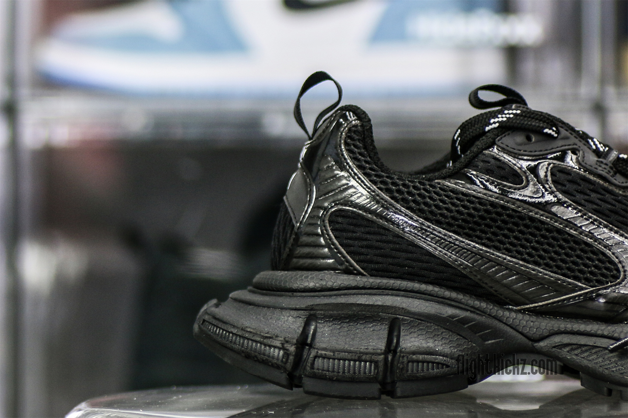 Balenciag* 3XL Runner Black