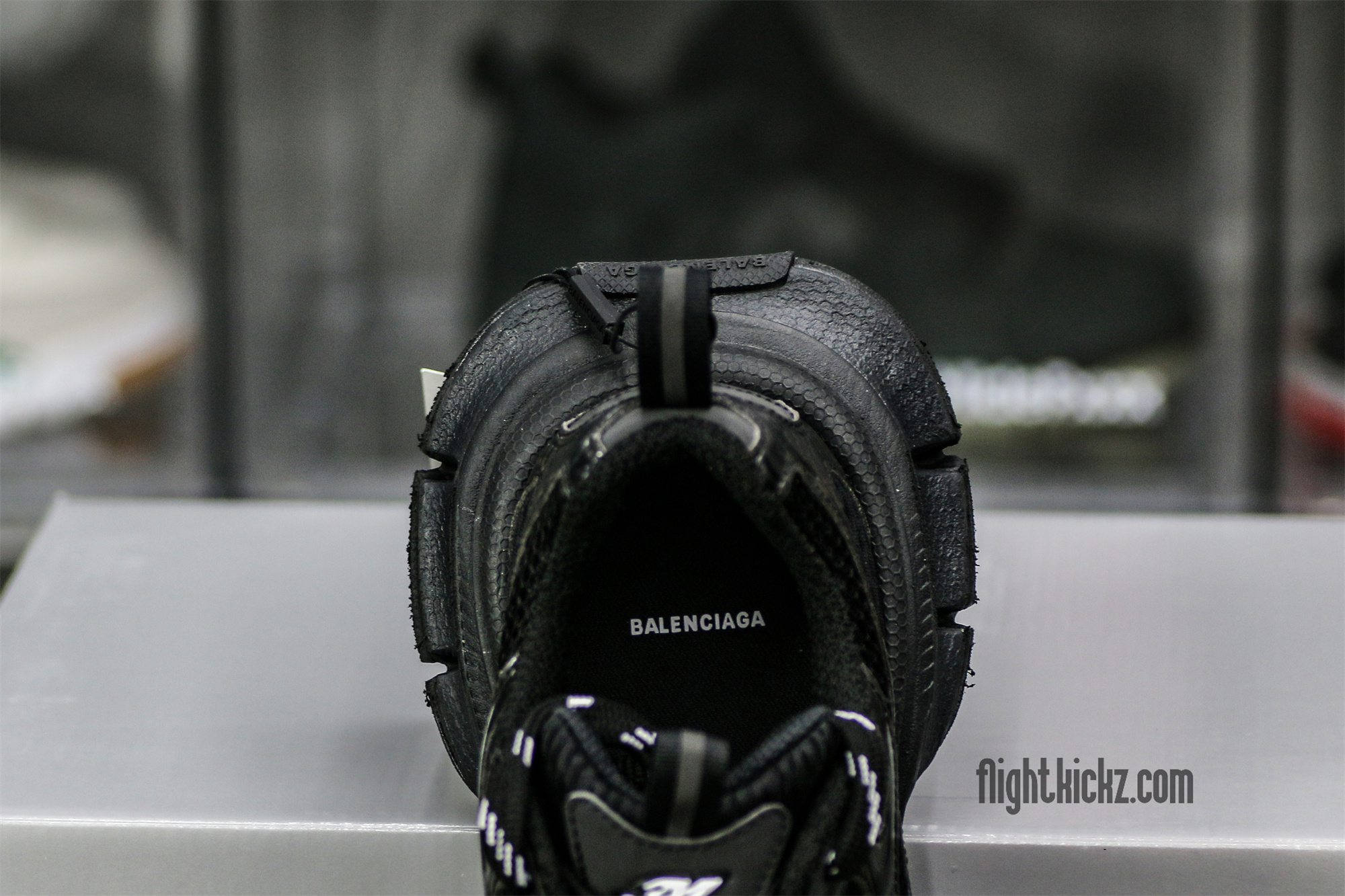 Balenciag* 3XL Runner Black