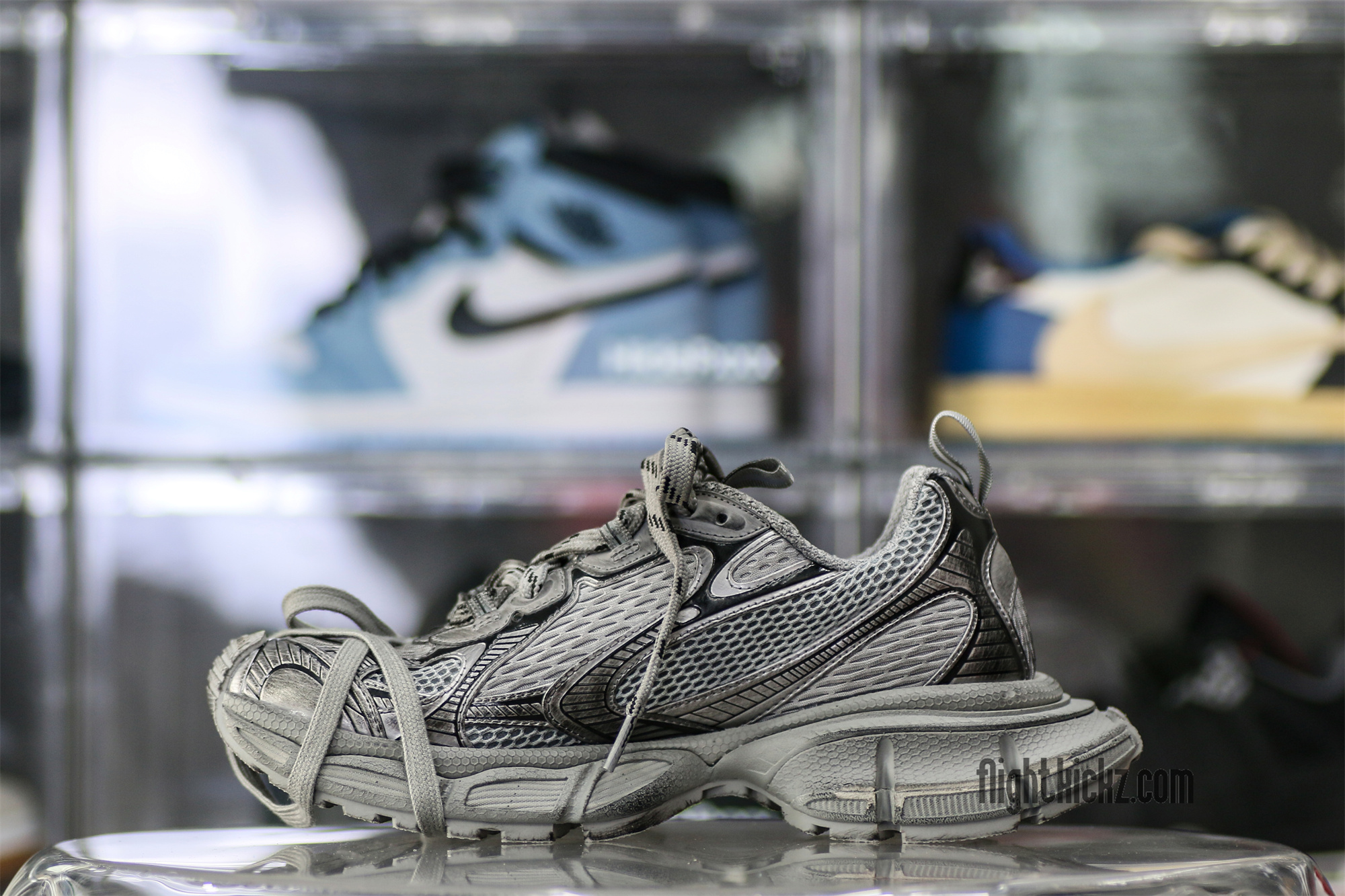 Balenciag* 3XL Sneaker ‘Worn‑Out ‑ Gray’