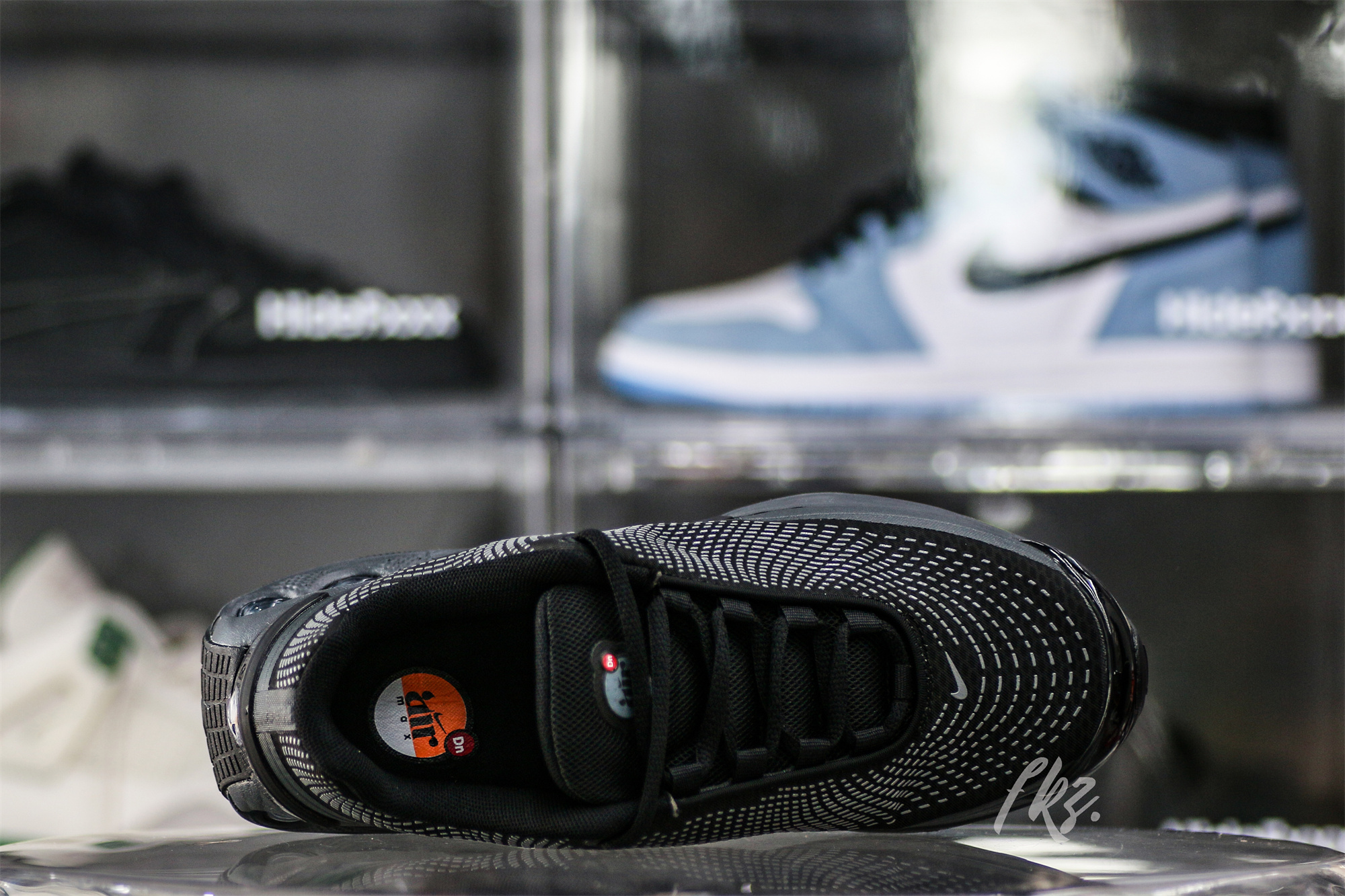 Nike Air Max Dn Black Metallic