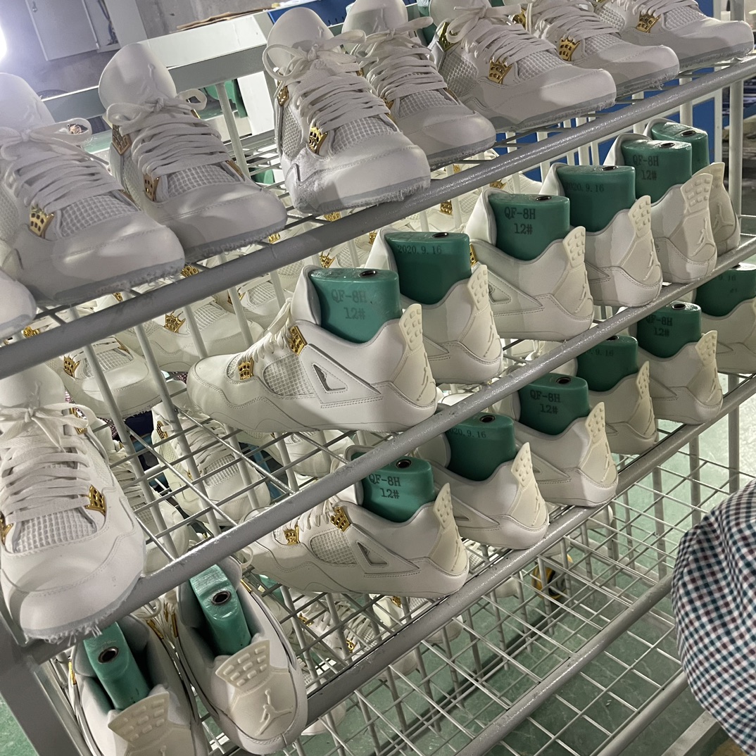 Air Jordan 4 Wmns Sail 2024 (LN5 A1 Batch)