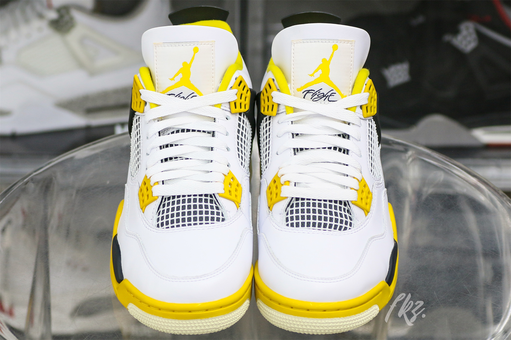 Air Jordan 4 “Vivid Sulfur” 2024 (Ln5 A1)